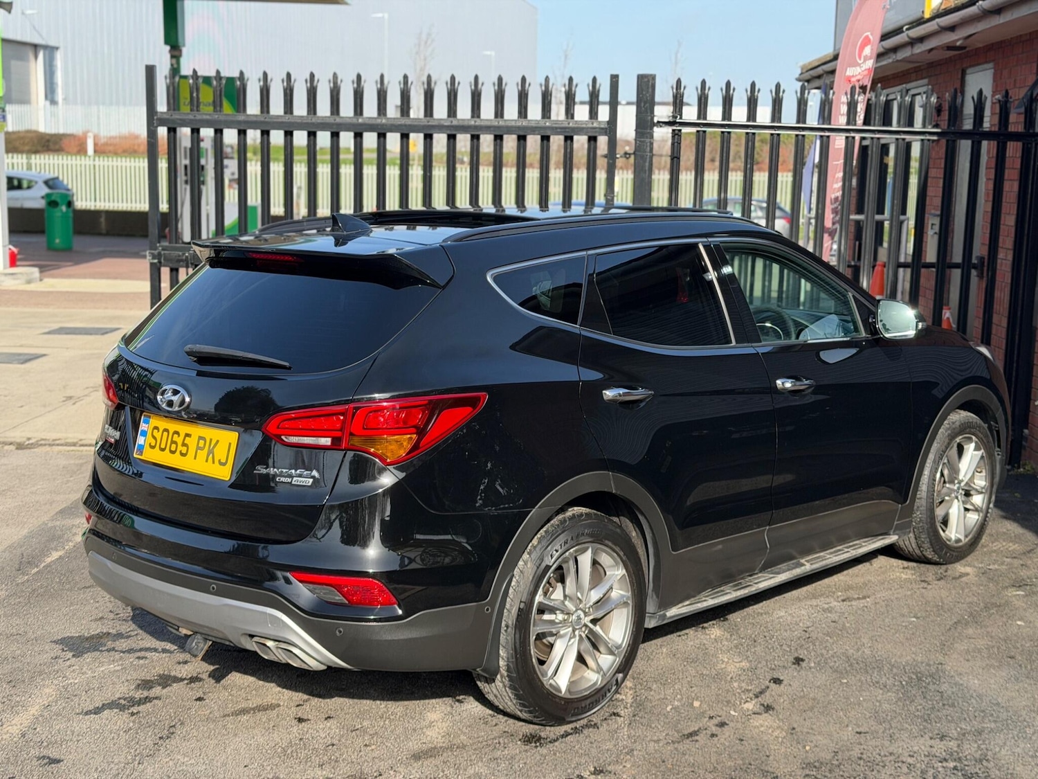 Used Hyundai Santa Fe 2016 for sale - 77625680: Photo 19