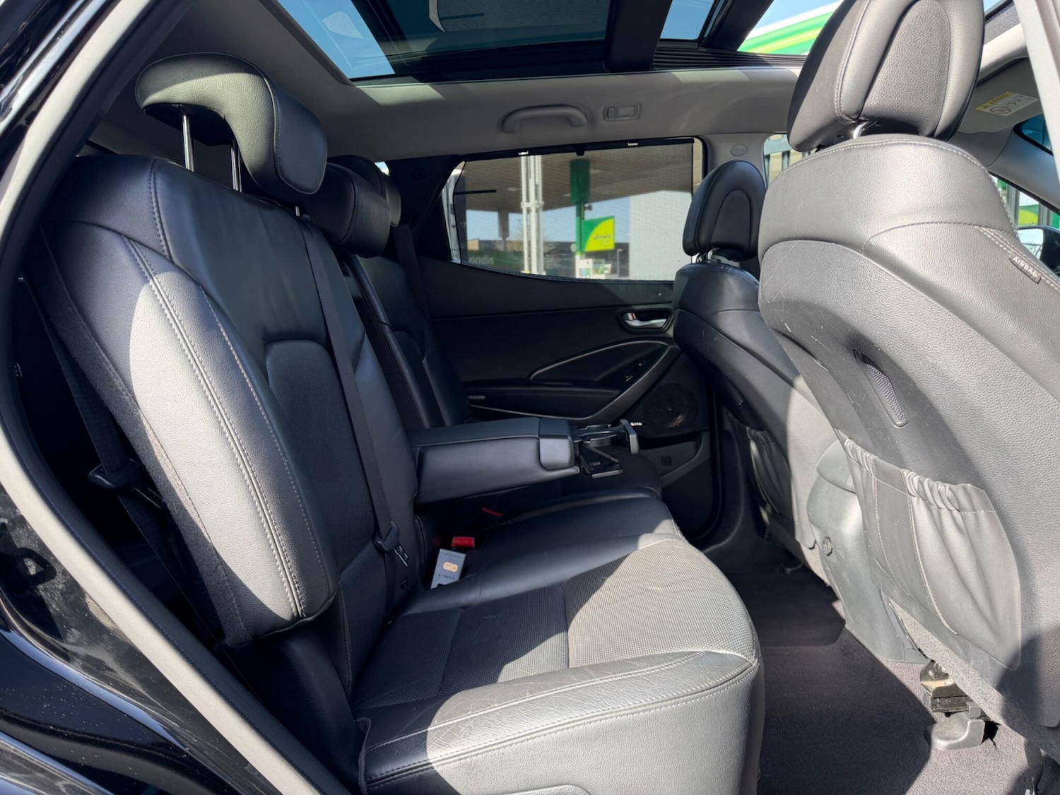 Used Hyundai Santa Fe 2016 for sale - 77625680: Photo 30