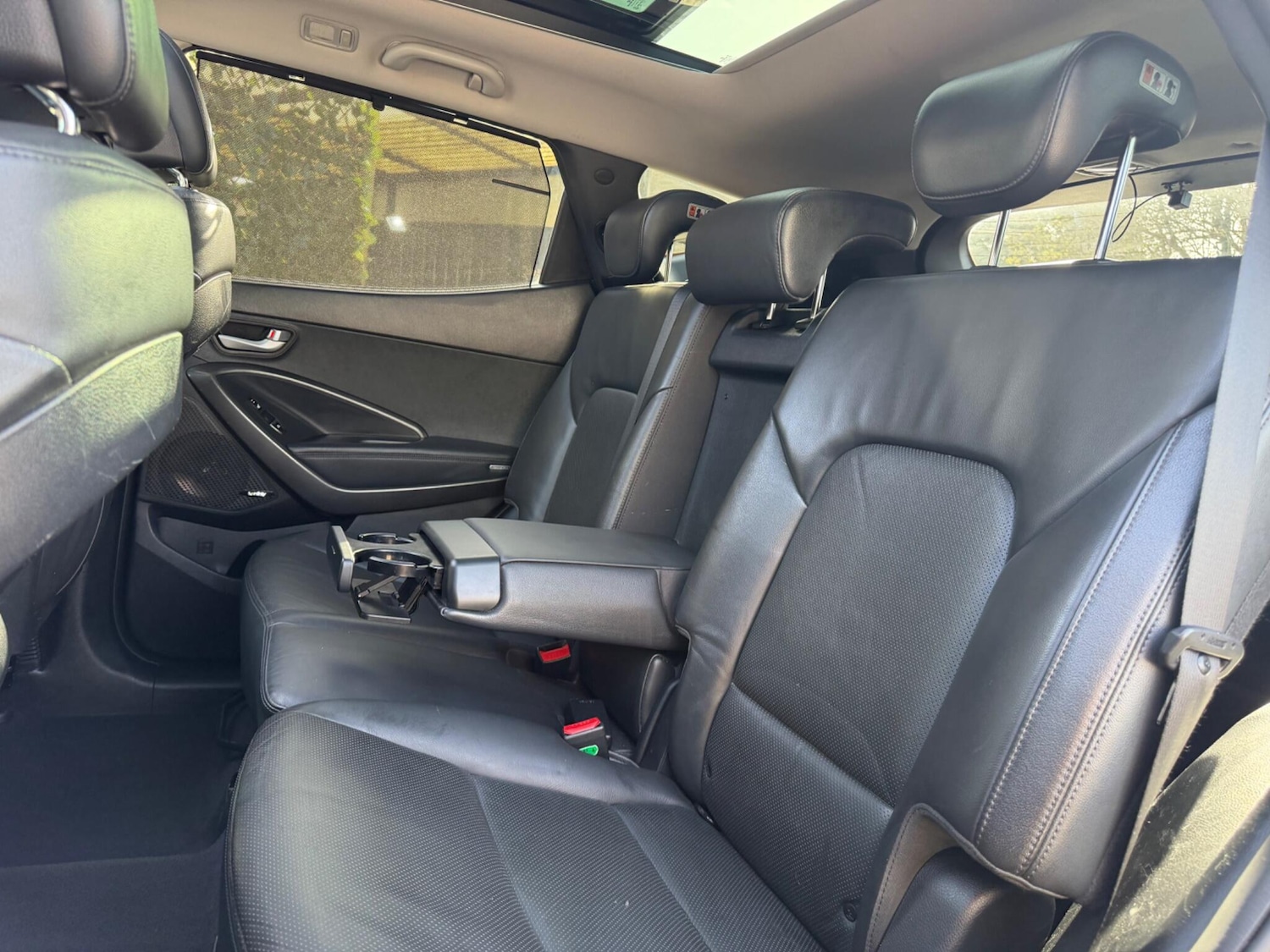 Used Hyundai Santa Fe 2016 for sale - 77625680: Photo 33