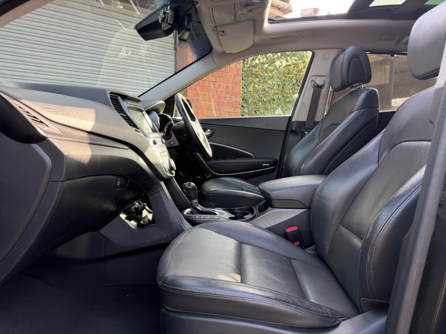 Used Hyundai Santa Fe 2016 for sale - 77625680: Photo 49