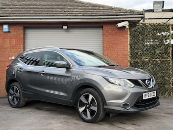 Used Nissan Qashqai 2015 for sale - 78834011: Photo