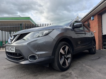 Used Nissan Qashqai 2015 for sale - 78834011: Photo
