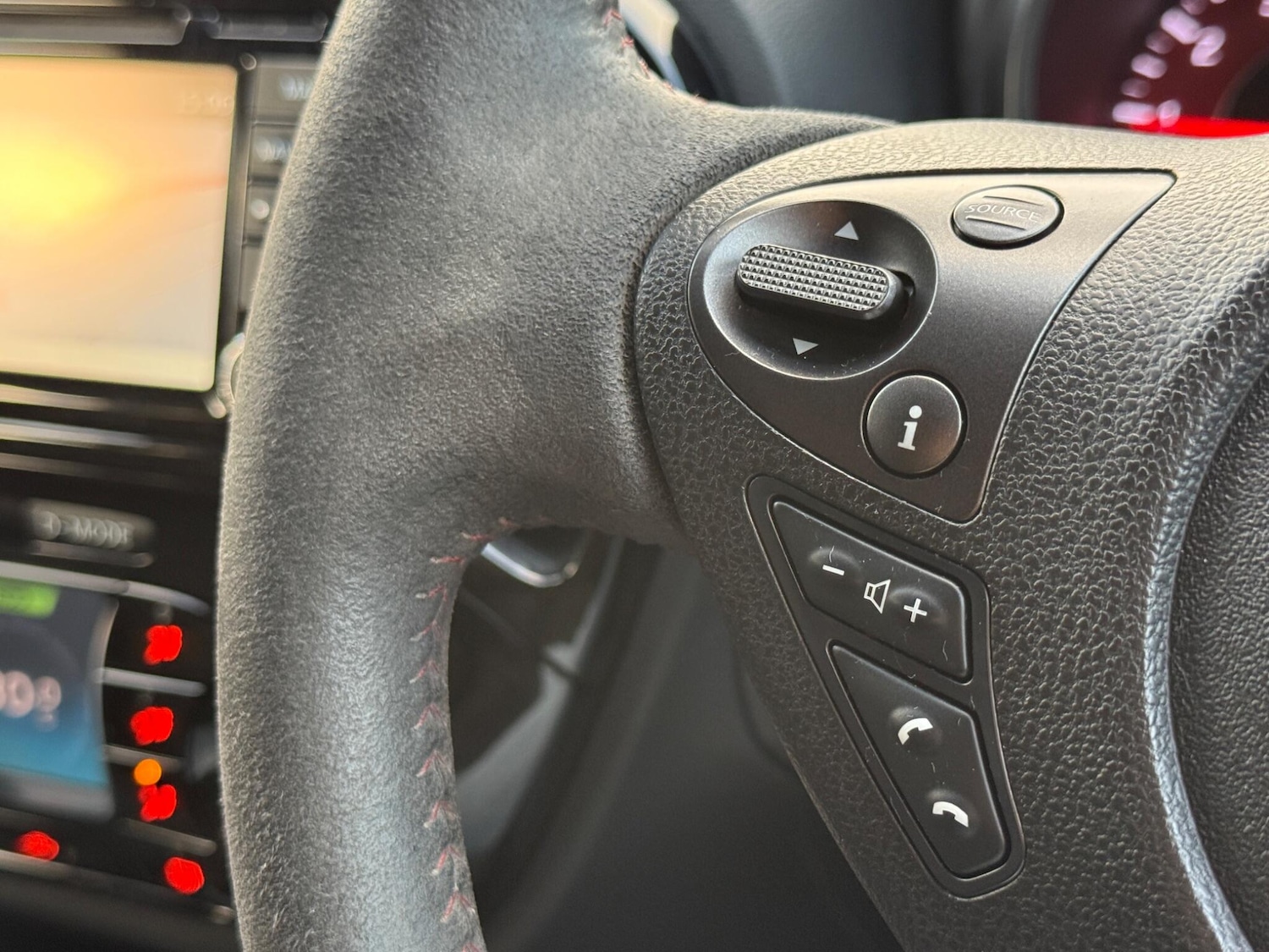 Used Nissan Juke 2013 for sale - 76714220: Photo 26