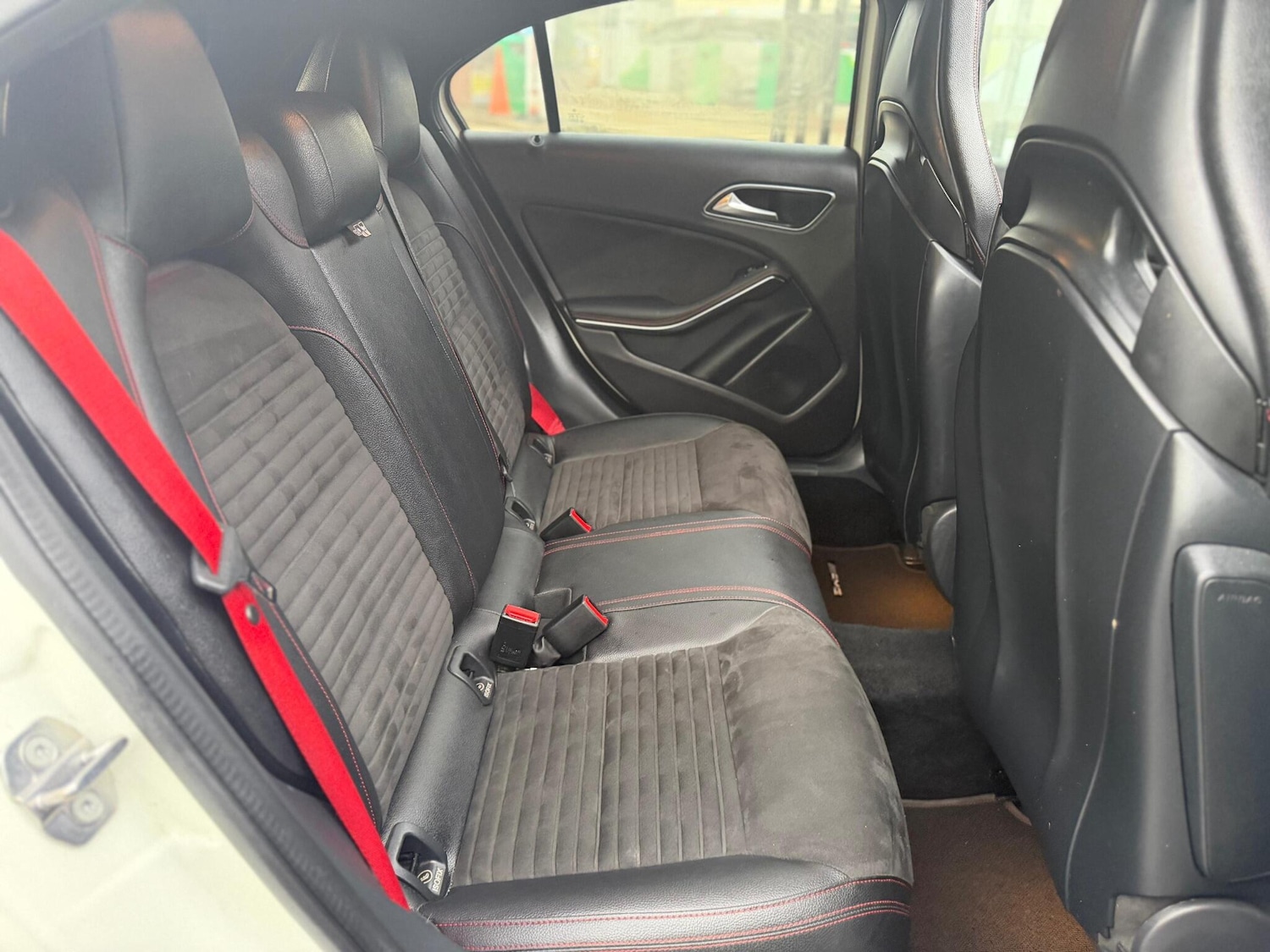 Used Mercedes-Benz A-Class 2017 for sale - 76521903: Photo 32