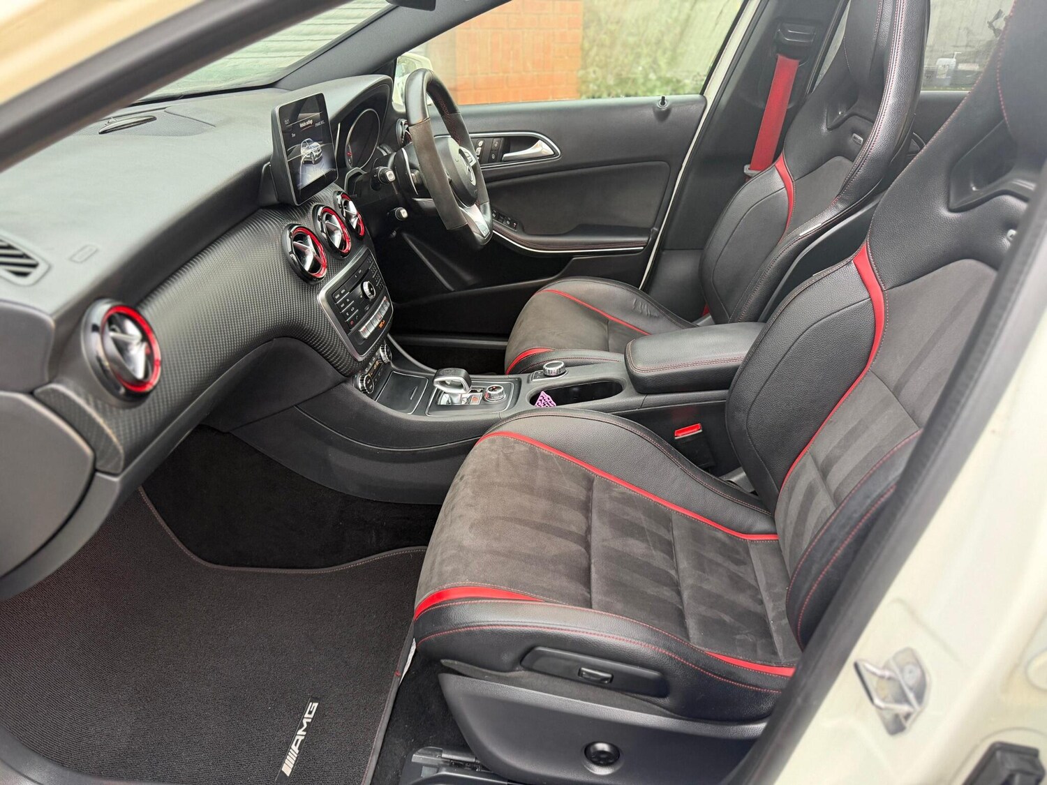 Used Mercedes-Benz A-Class 2017 for sale - 76521903: Photo 42