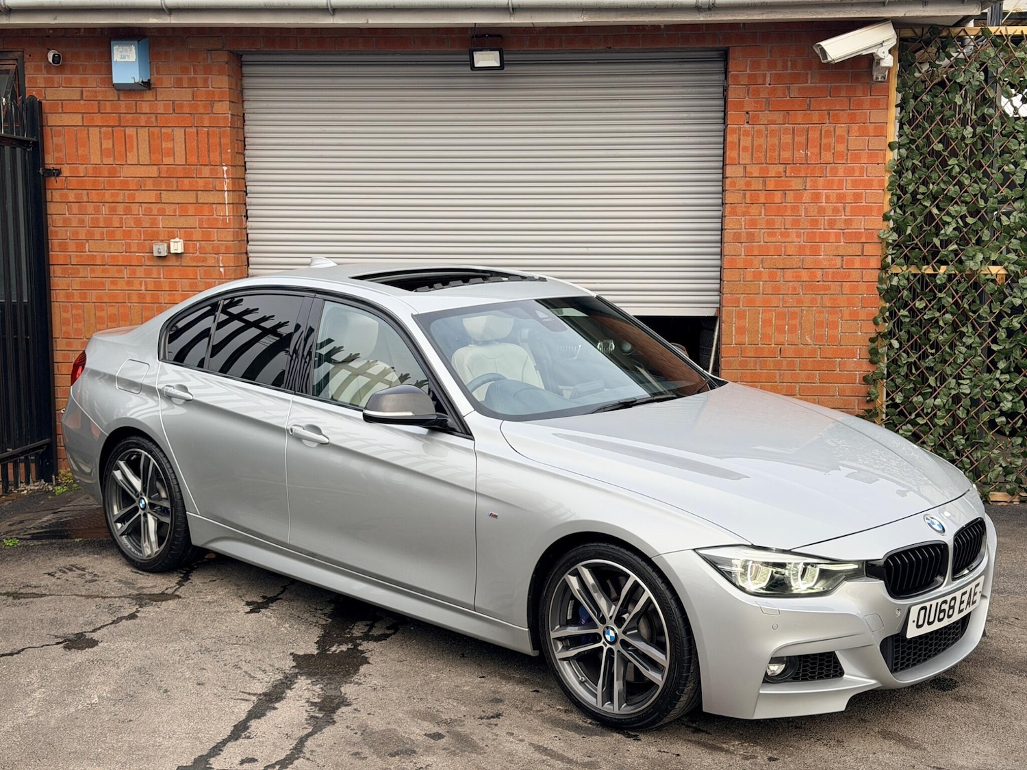 Used BMW 3 Series 2018 for sale - 77993485: Photo 2