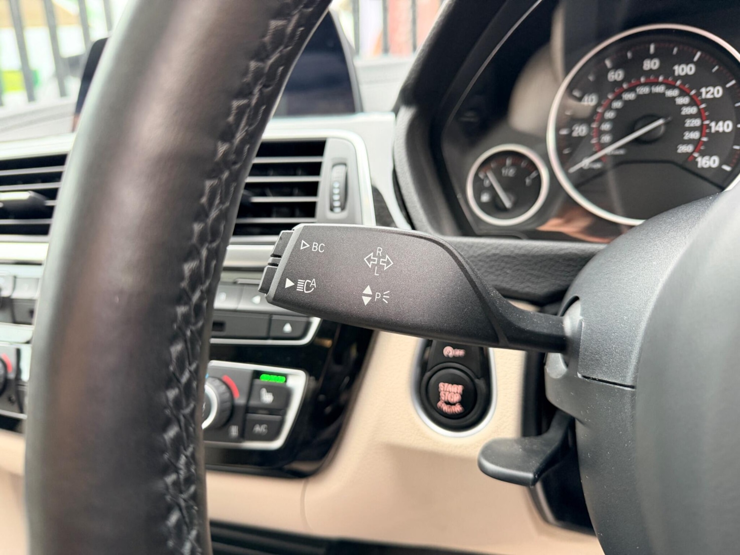 Used BMW 3 Series 2018 for sale - 77993485: Photo 35