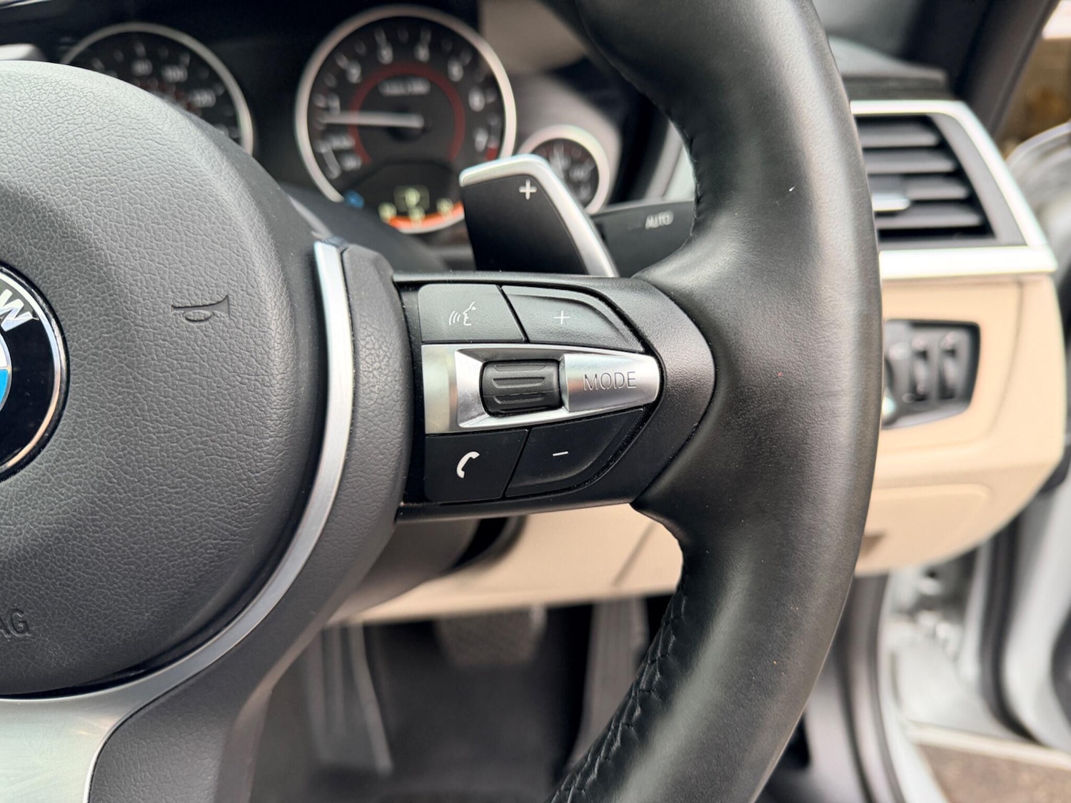 Used BMW 3 Series 2018 for sale - 77993485: Photo 36