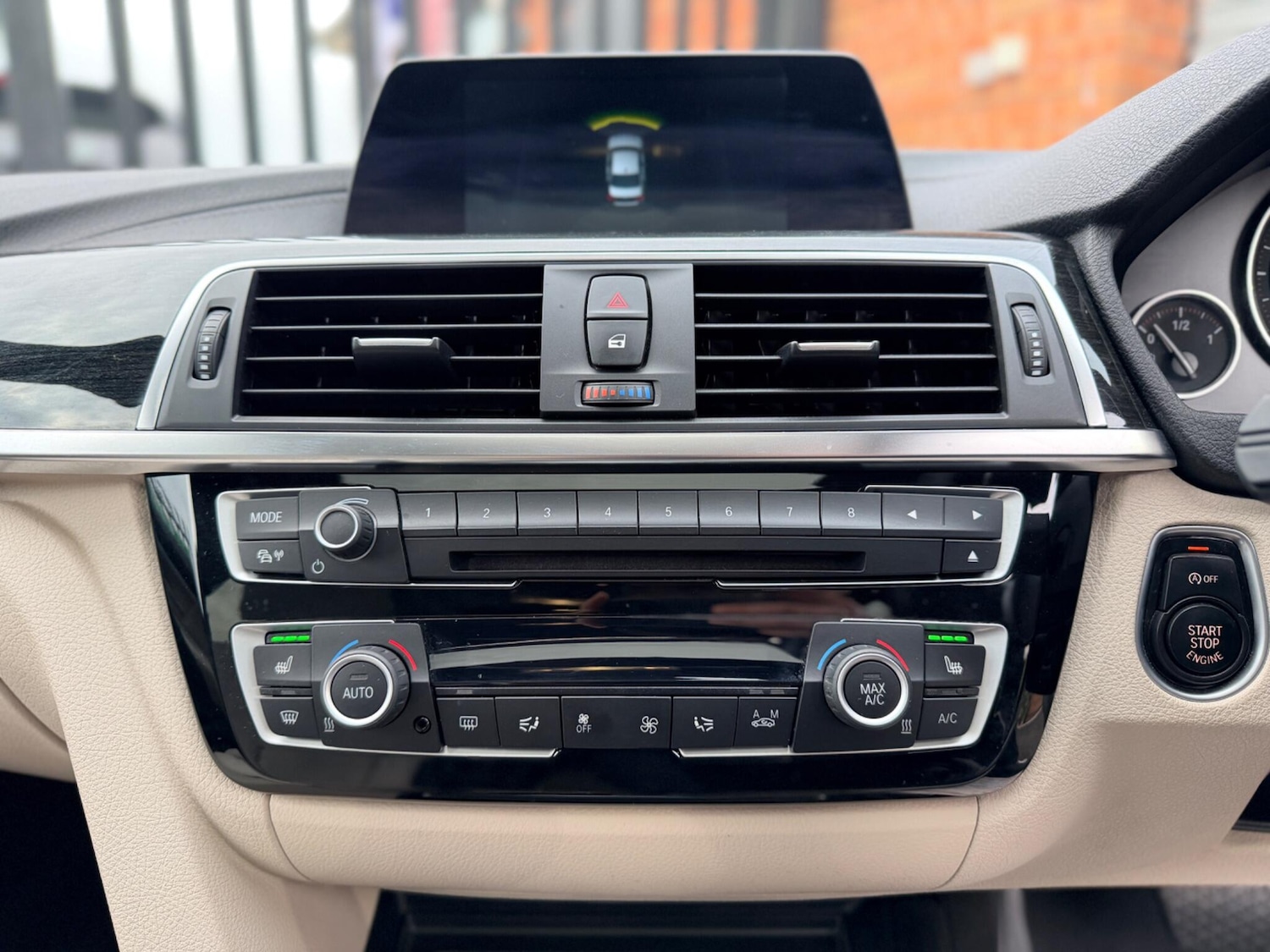 Used BMW 3 Series 2018 for sale - 77993485: Photo 44