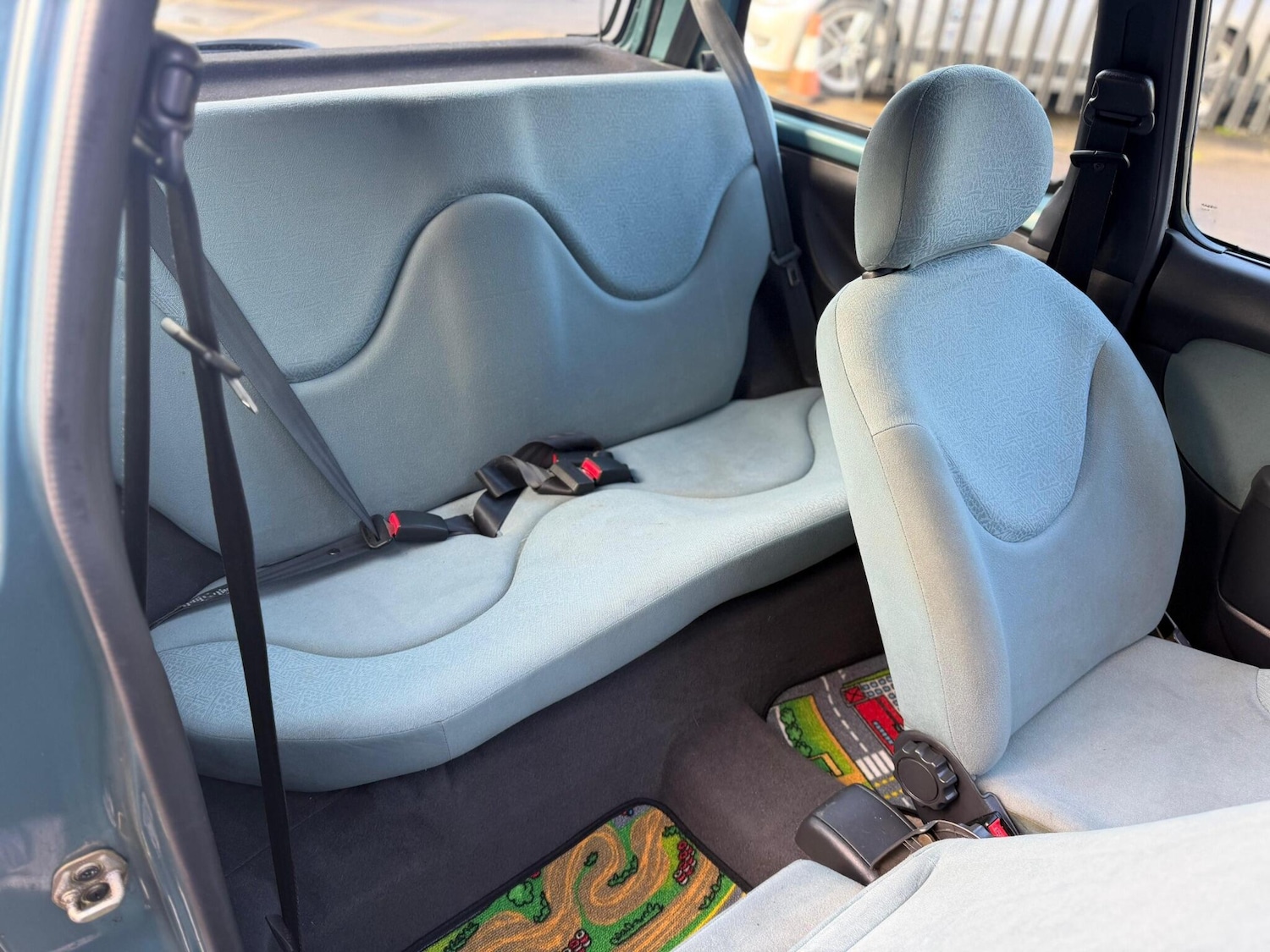 Used Nissan Micra 2001 for sale - 77386539: Photo 24