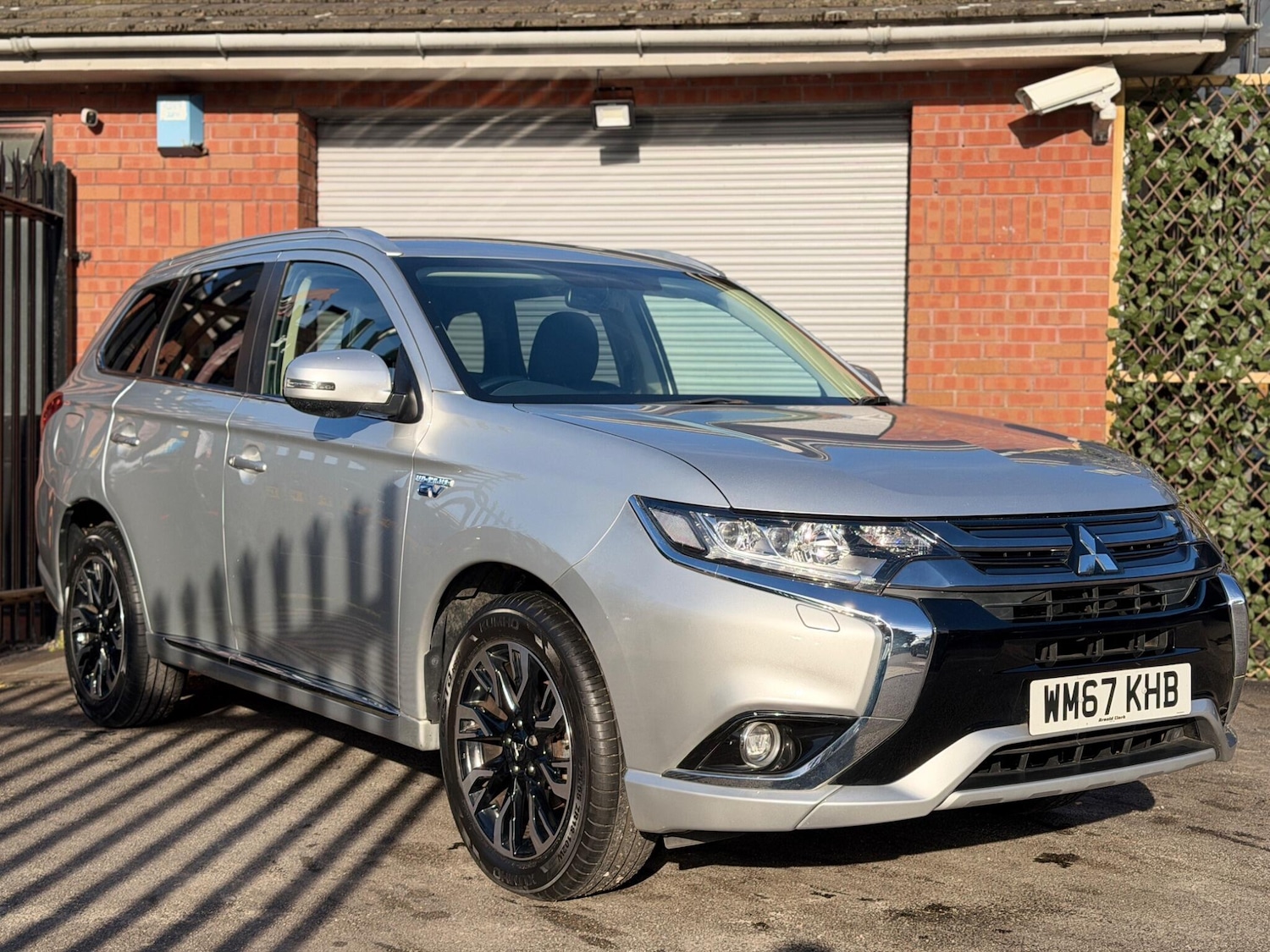 Used Mitsubishi Outlander 2017 for sale - 78157013: Photo 1
