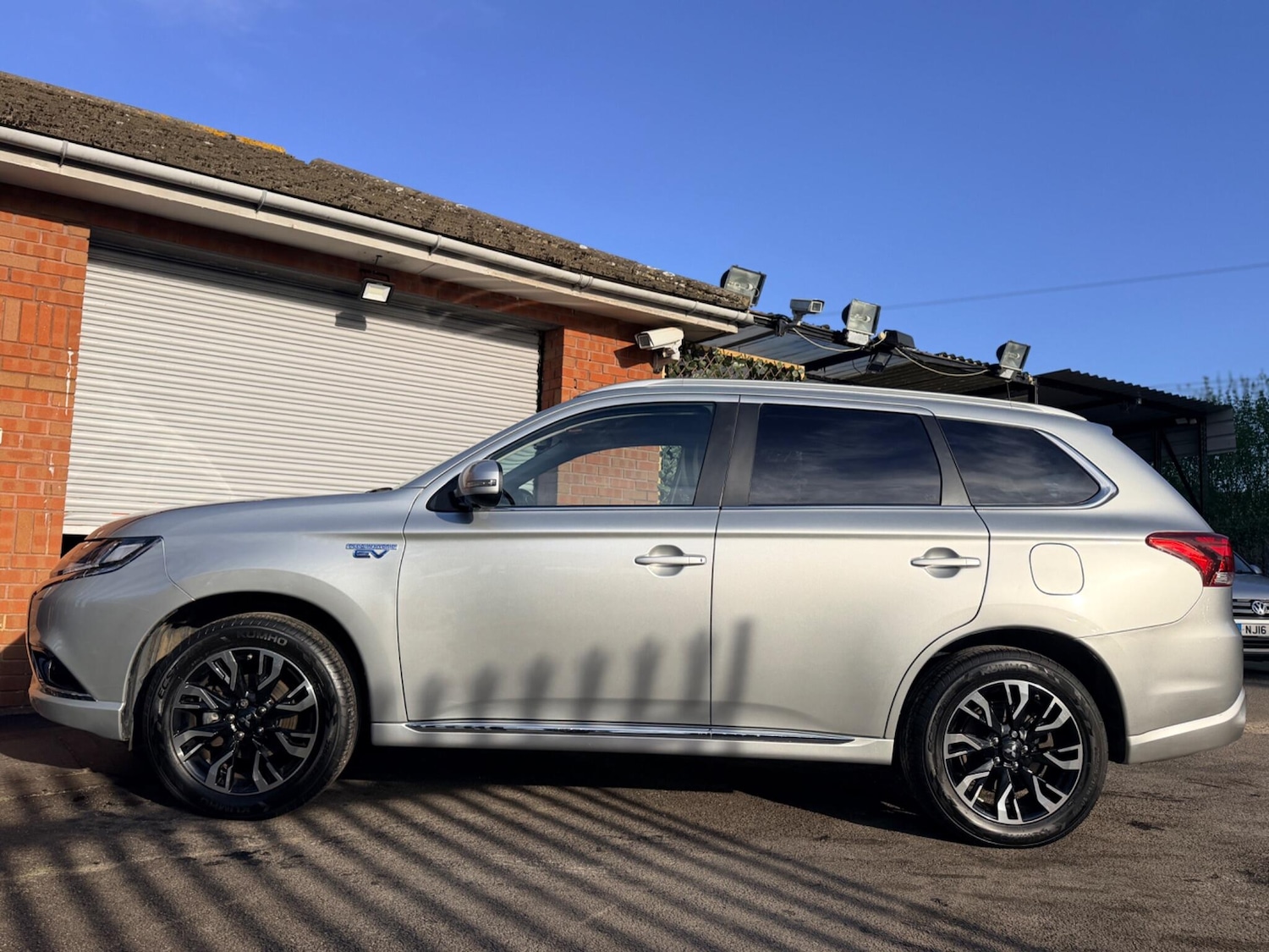 Used Mitsubishi Outlander 2017 for sale - 78157013: Photo 24