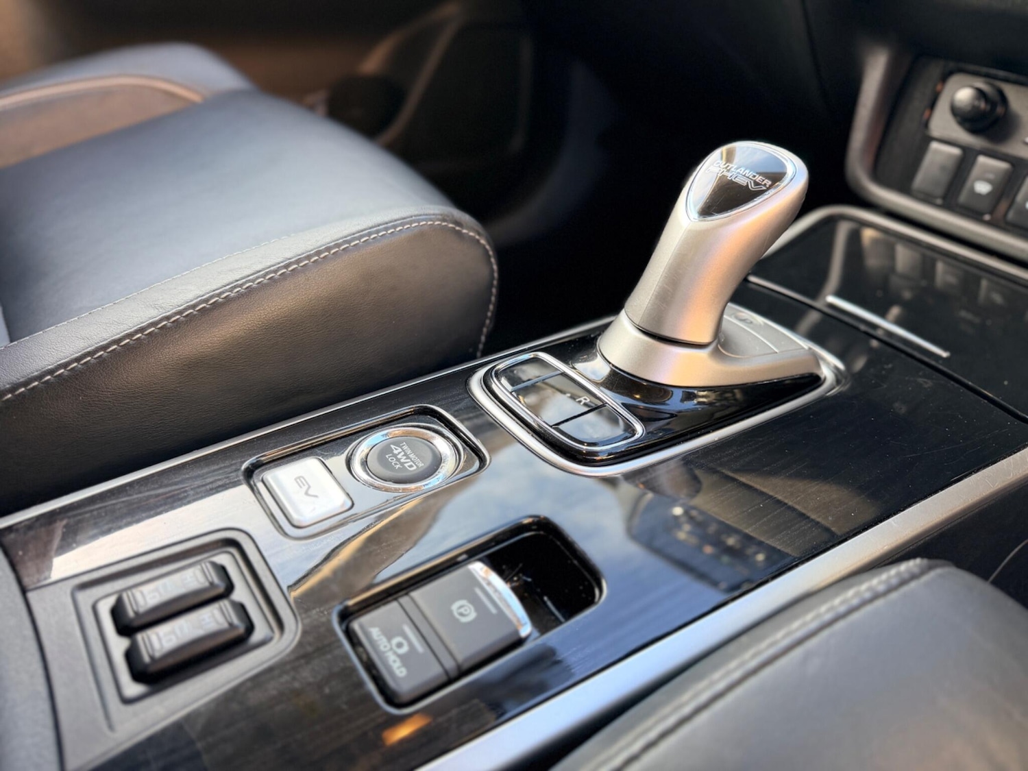 Used Mitsubishi Outlander 2017 for sale - 78157013: Photo 31