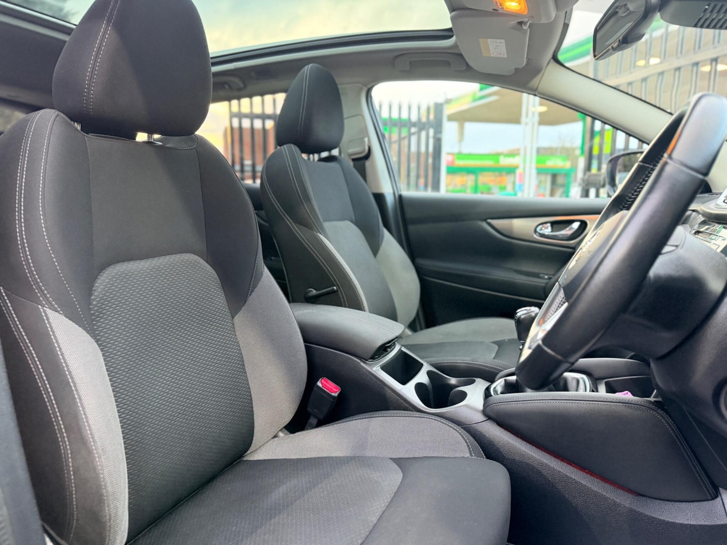 Used Nissan Qashqai 2018 for sale - 77624820: Photo 21