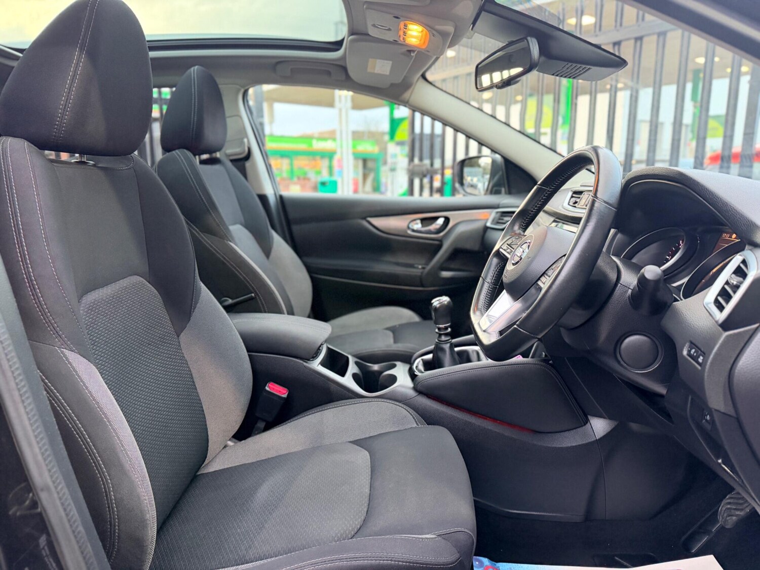 Used Nissan Qashqai 2018 for sale - 77624820: Photo 22