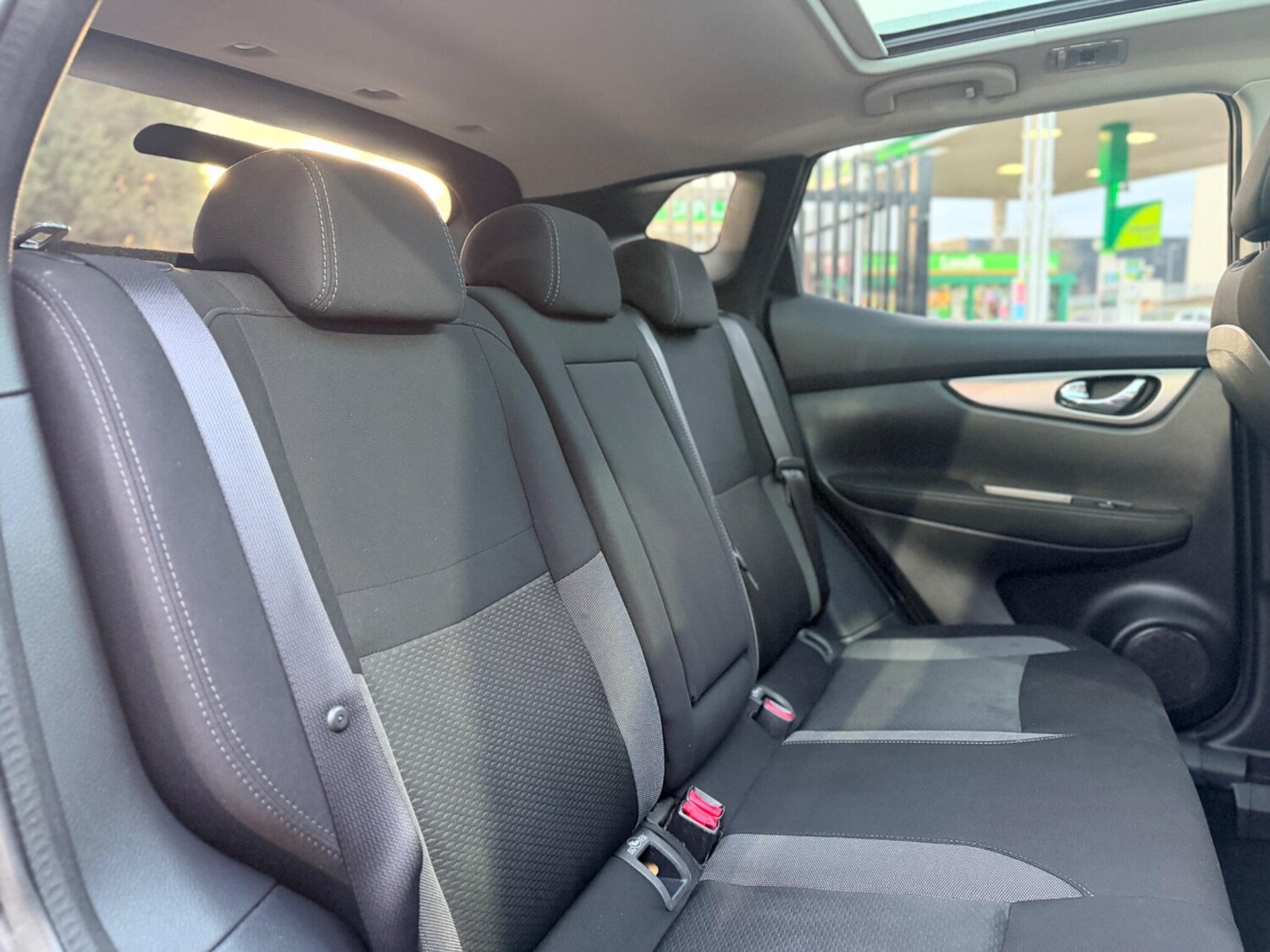 Used Nissan Qashqai 2018 for sale - 77624820: Photo 26