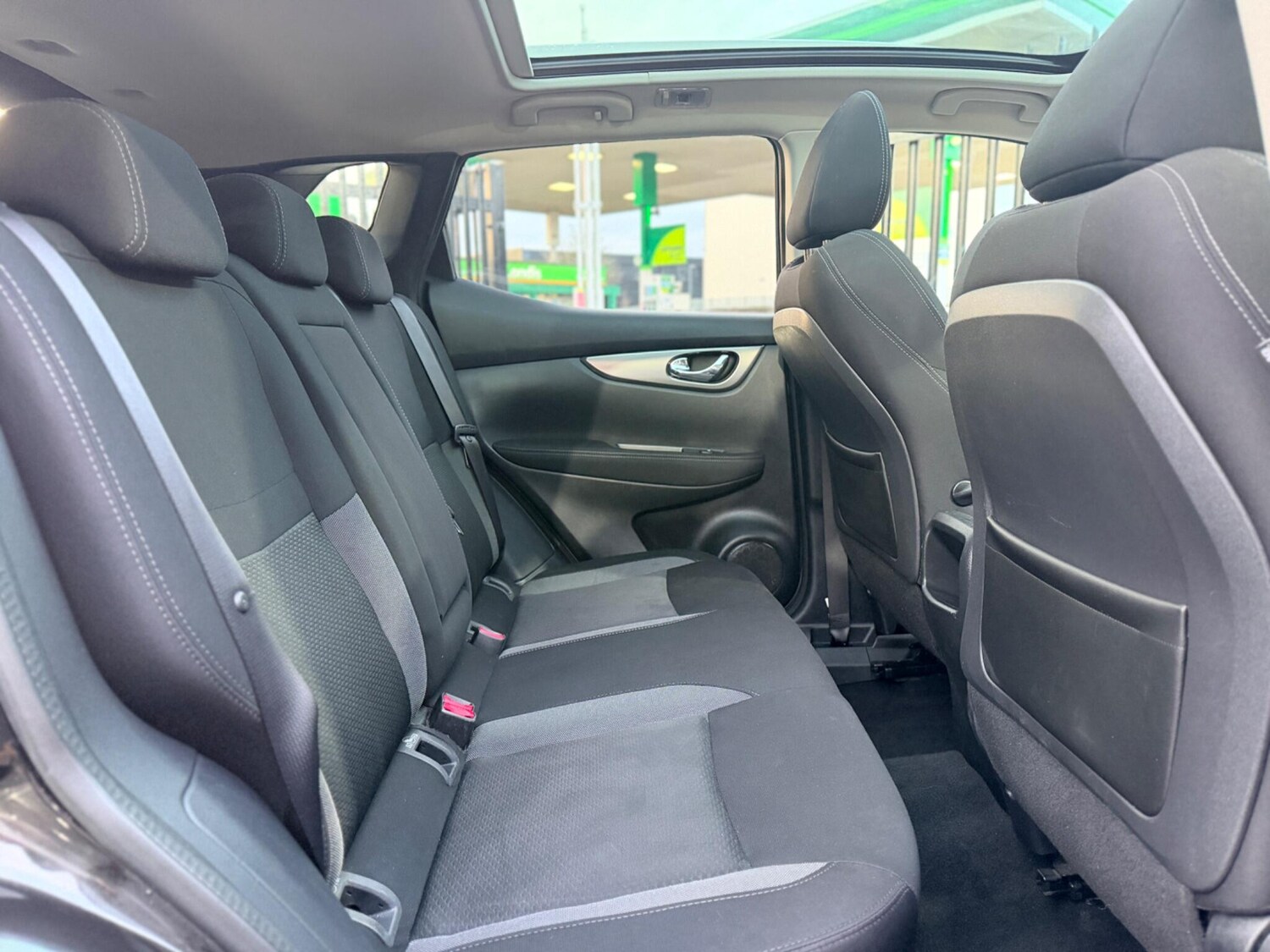 Used Nissan Qashqai 2018 for sale - 77624820: Photo 27