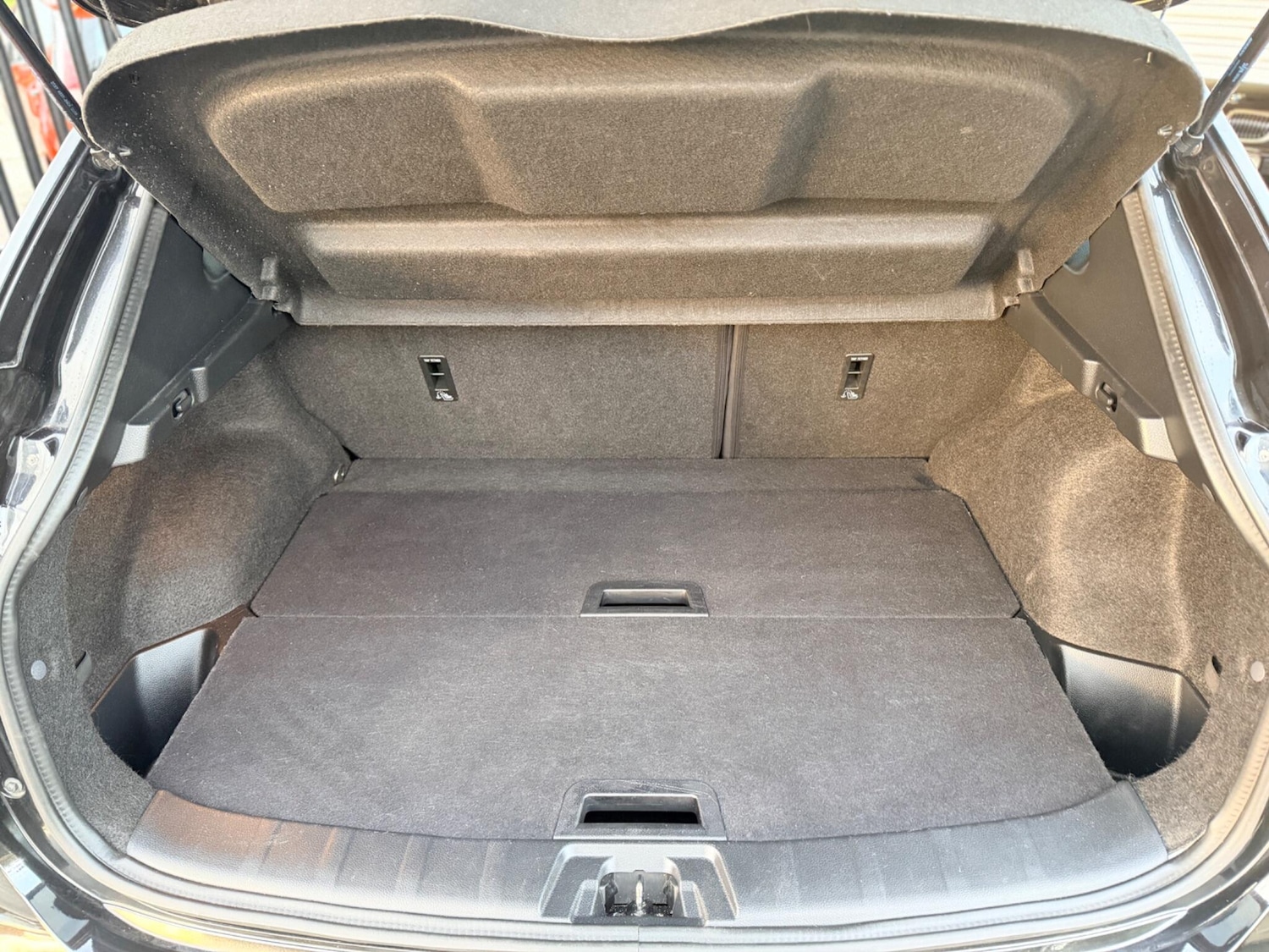 Used Nissan Qashqai 2018 for sale - 77624820: Photo 36