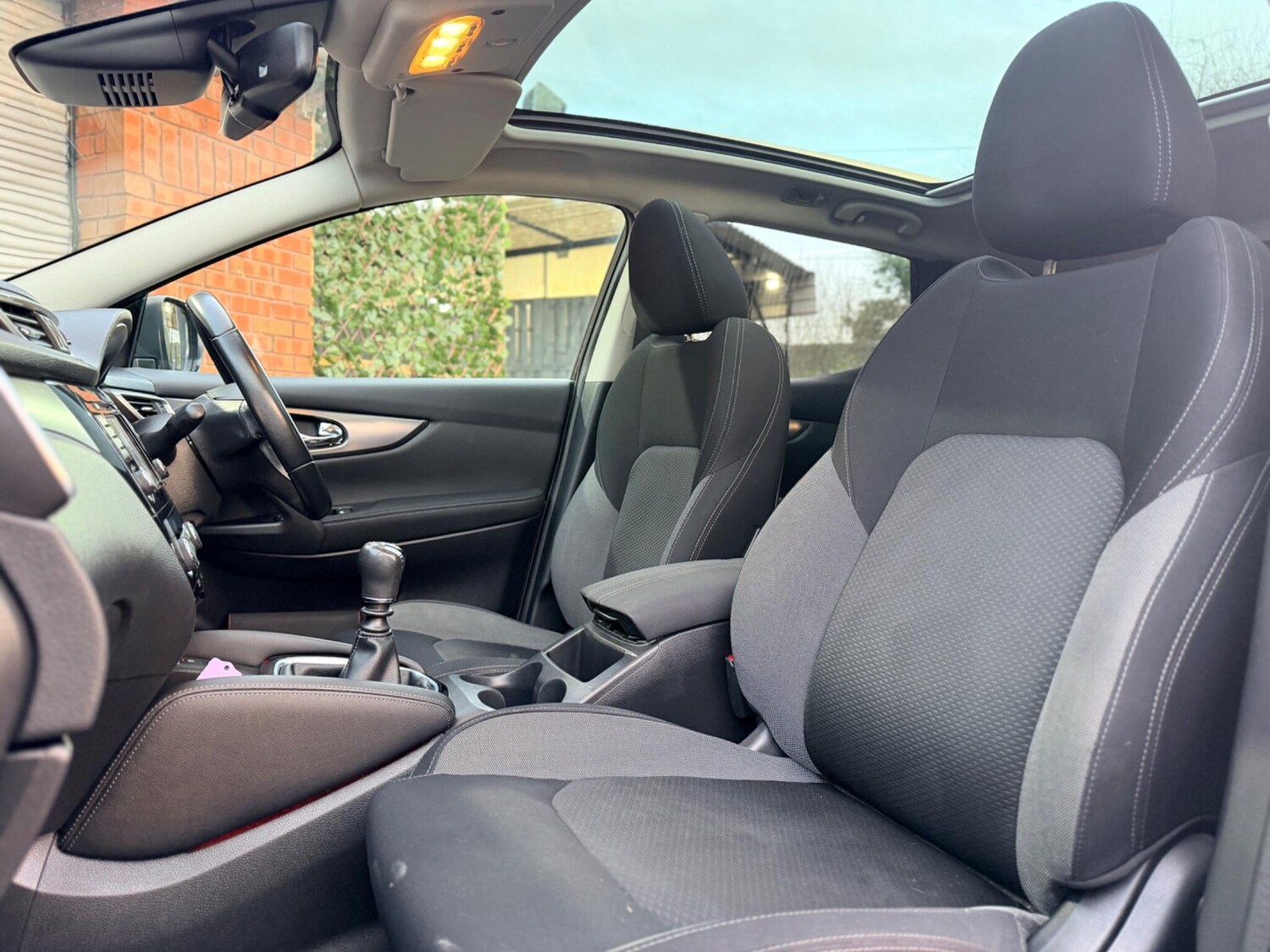 Used Nissan Qashqai 2018 for sale - 77624820: Photo 38