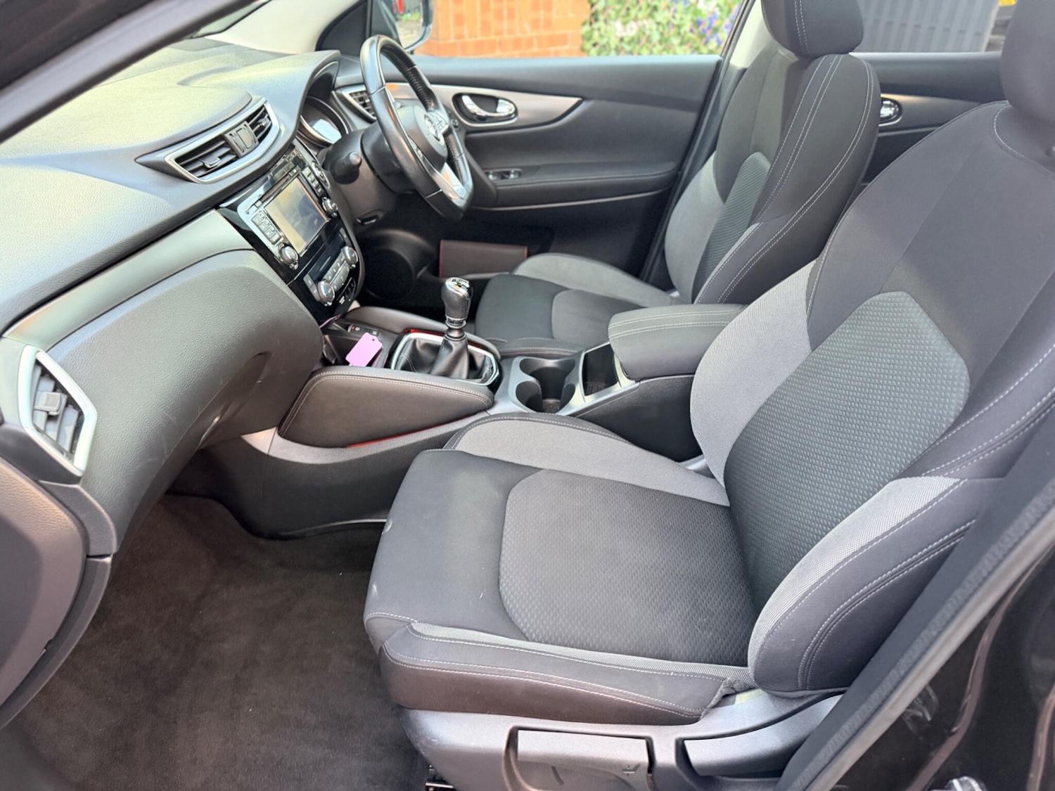 Used Nissan Qashqai 2018 for sale - 77624820: Photo 40