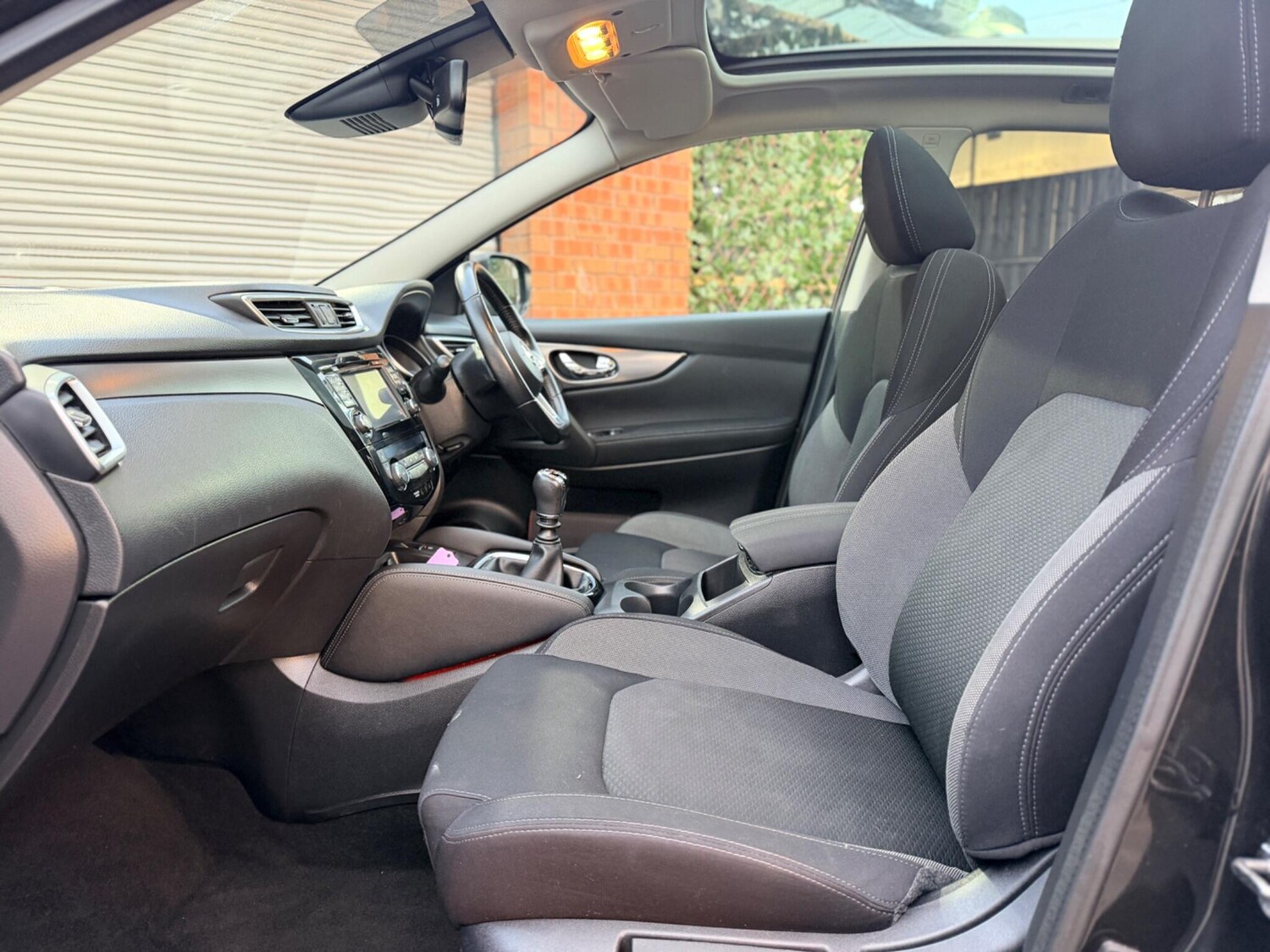 Used Nissan Qashqai 2018 for sale - 77624820: Photo 41