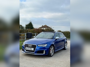 2016 (16) - 2.5 TFSI Sportback S Tronic quattro Euro 6 (s/s) 5dr (Nav)