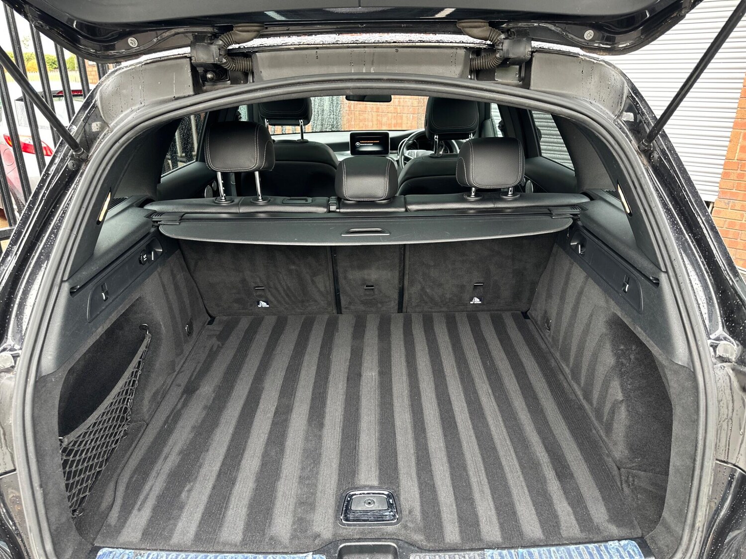 Used Mercedes-Benz GLC 2016 for sale - 75459312: Photo 44