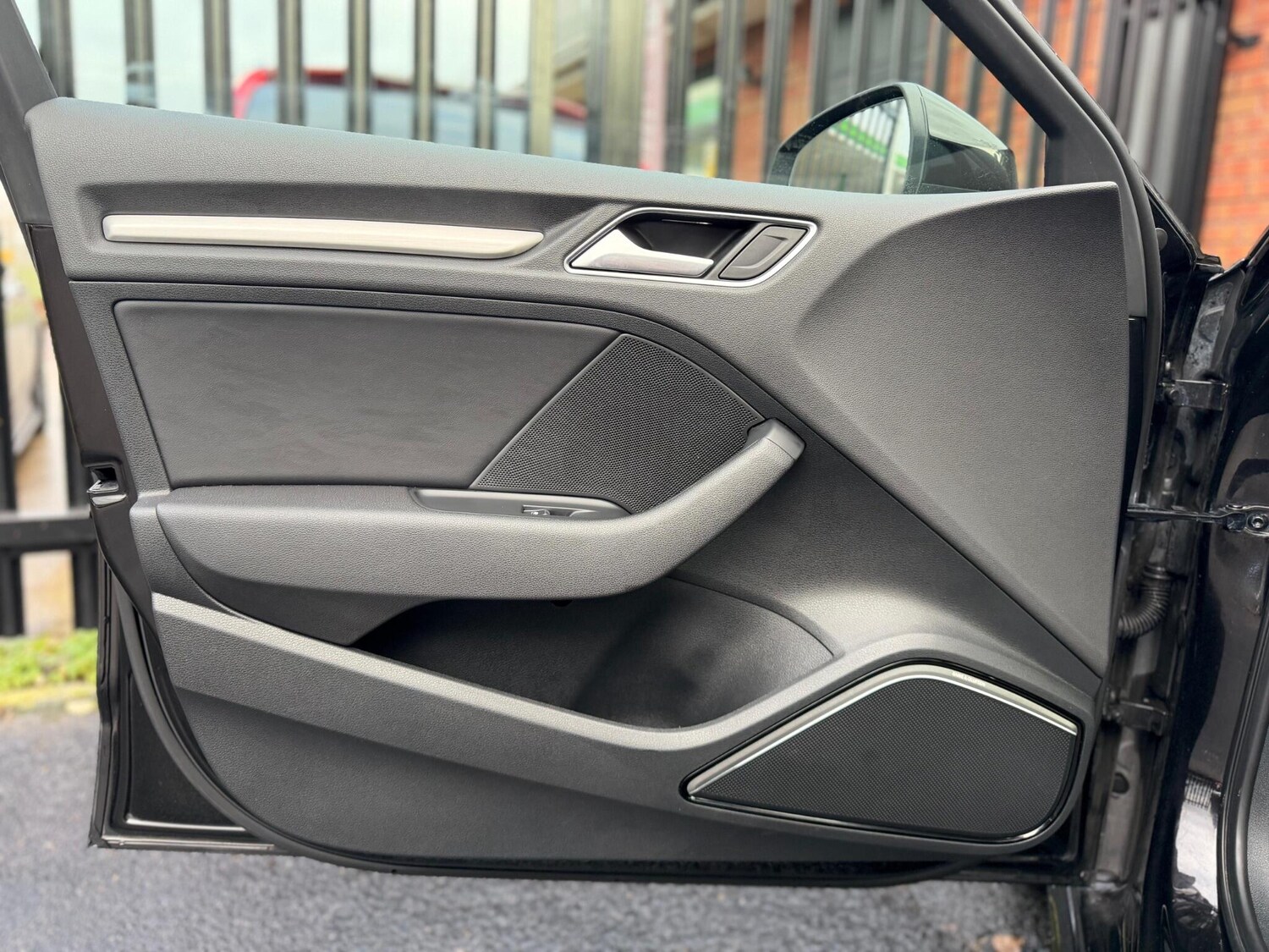 Used Audi A3 2016 for sale - 76886378: Photo 37