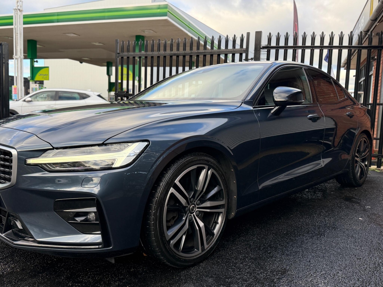 Used Volvo S60 2019 for sale - 76937383: Photo 12