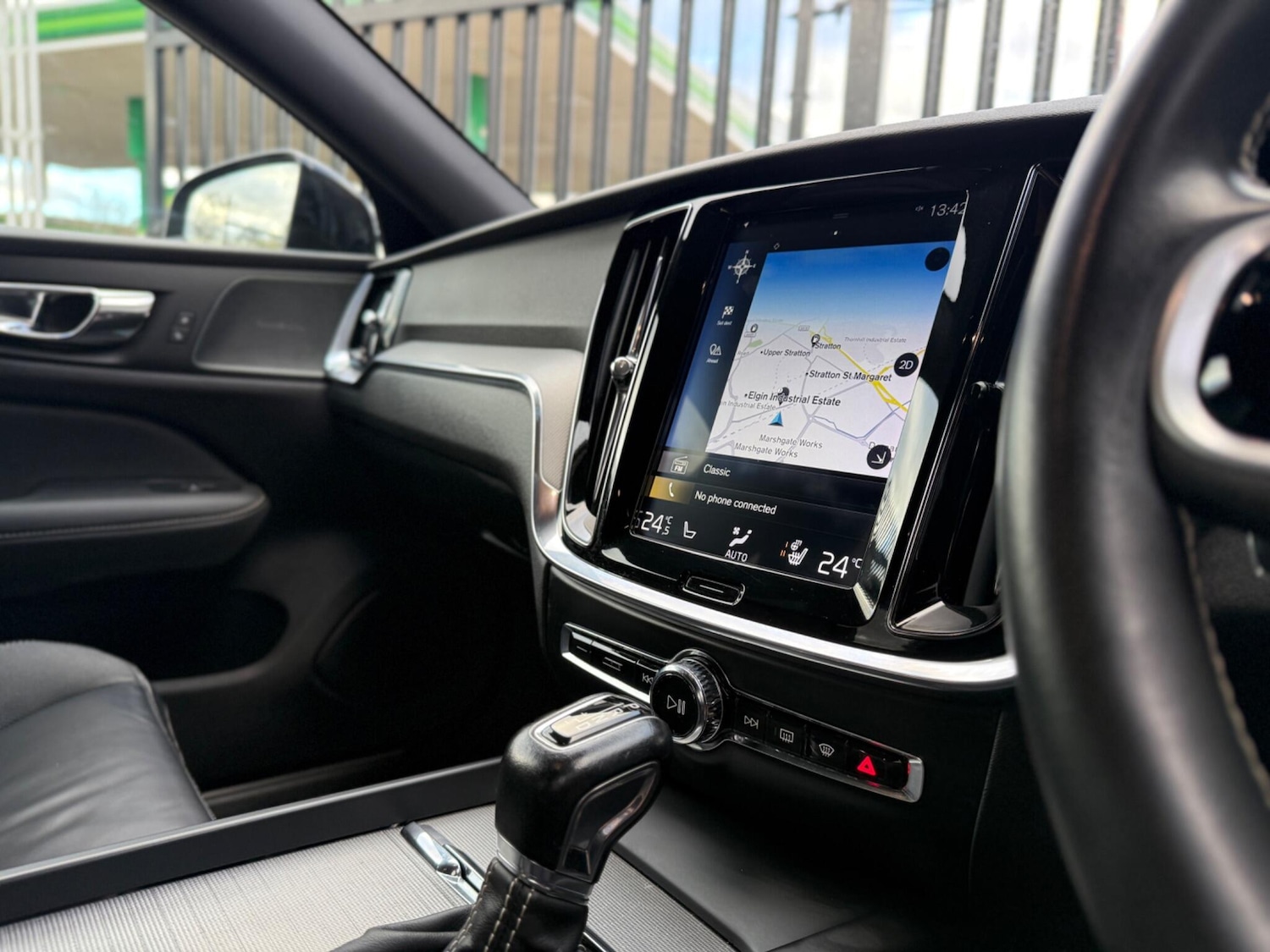 Used Volvo S60 2019 for sale - 76937383: Photo 30