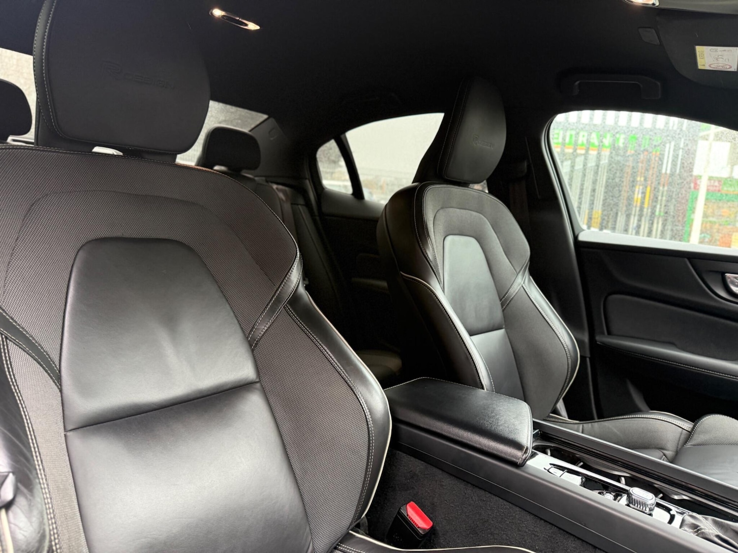 Used Volvo S60 2019 for sale - 76937383: Photo 32