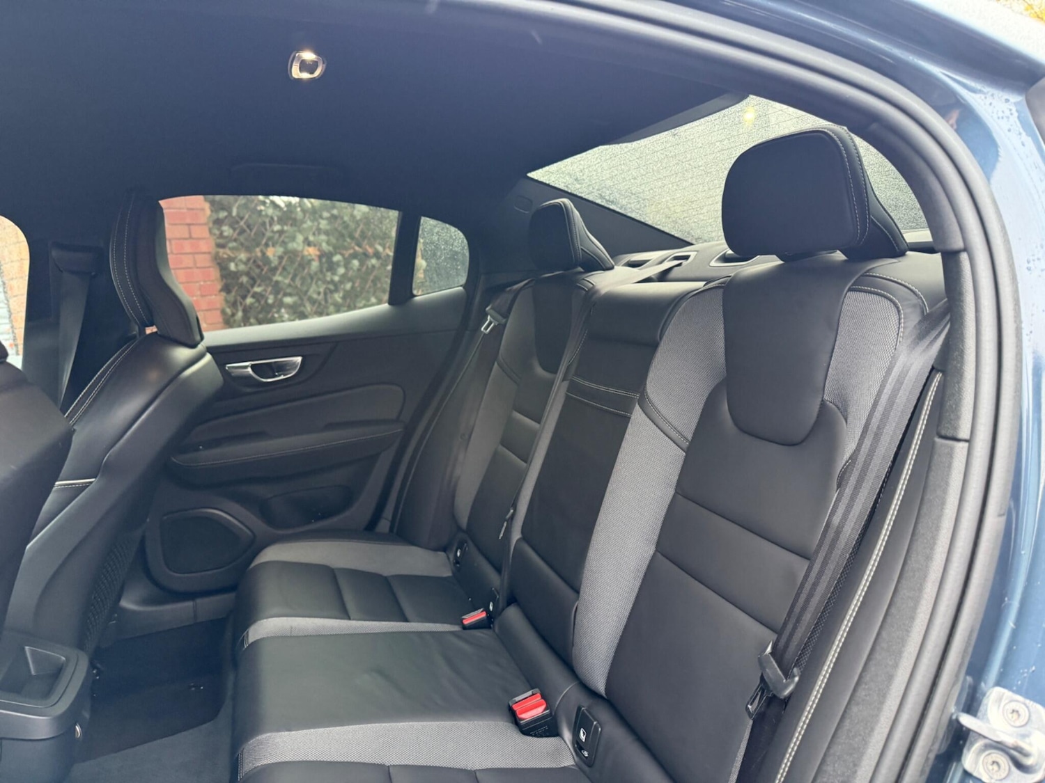 Used Volvo S60 2019 for sale - 76937383: Photo 34