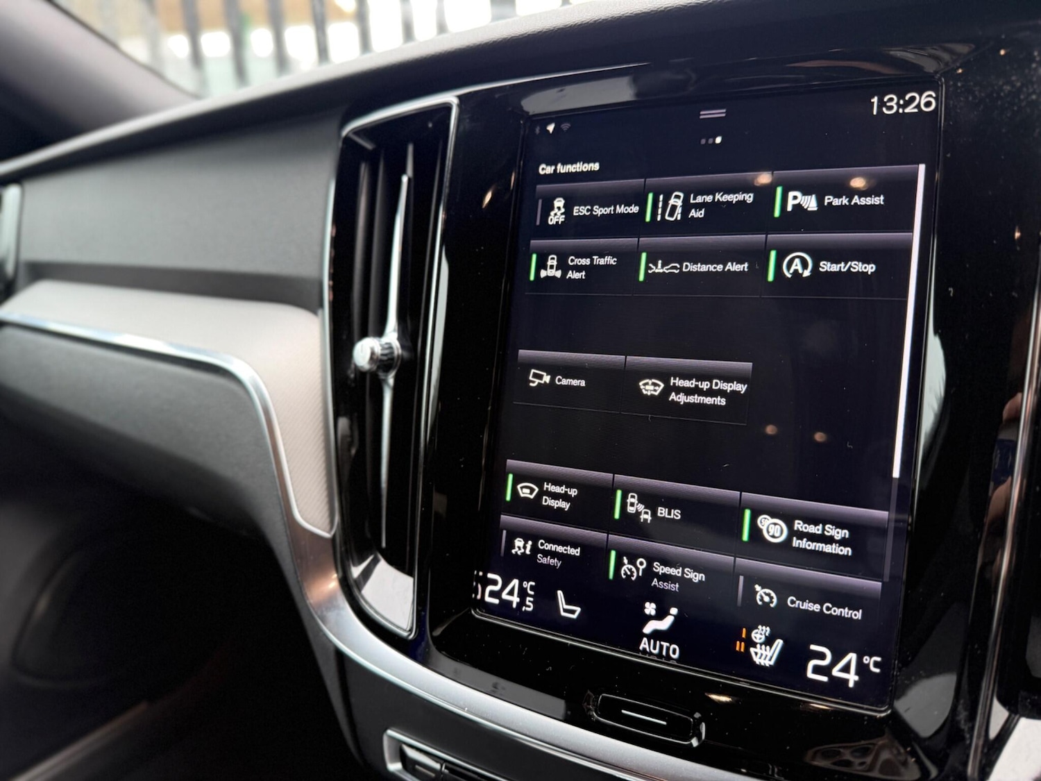 Used Volvo S60 2019 for sale - 76937383: Photo 39