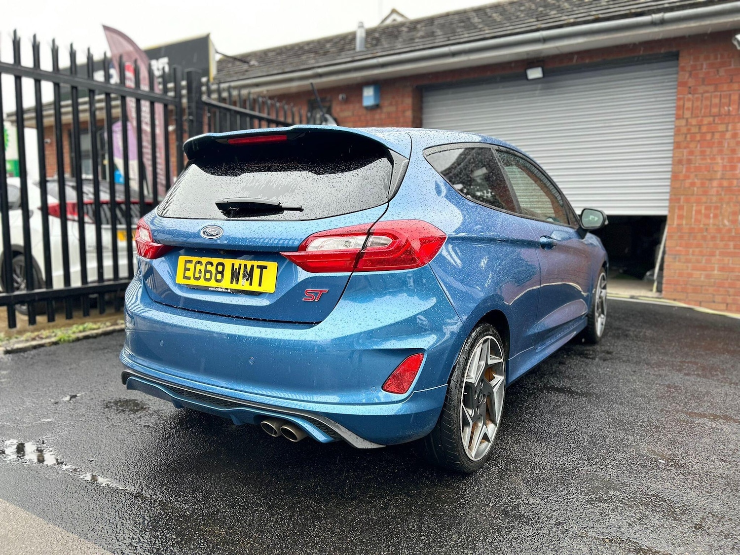 Vehicle 21