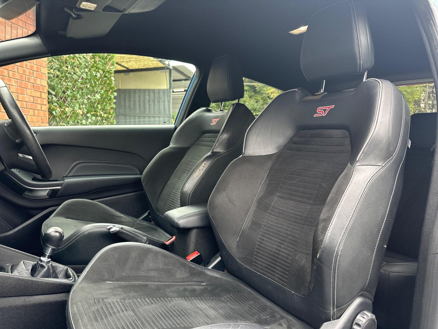 Used Ford Fiesta 2019 for sale - 75928186: Photo 35