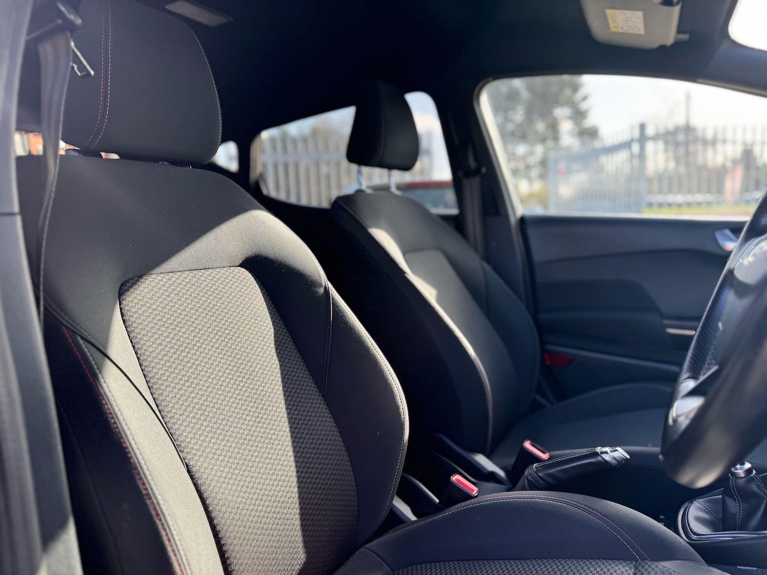 Used Ford Fiesta 2018 for sale - 76592082: Photo 17