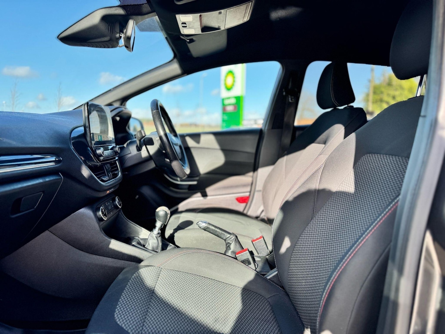 Used Ford Fiesta 2018 for sale - 76592082: Photo 25