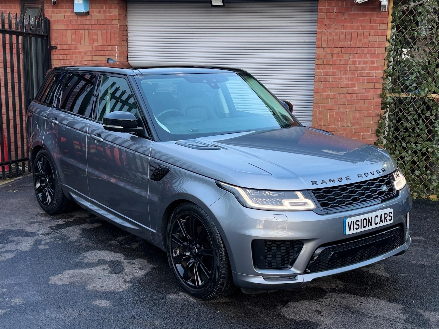 Used Land Rover Range Rover Sport 2019 for sale - 77314974: Photo 2