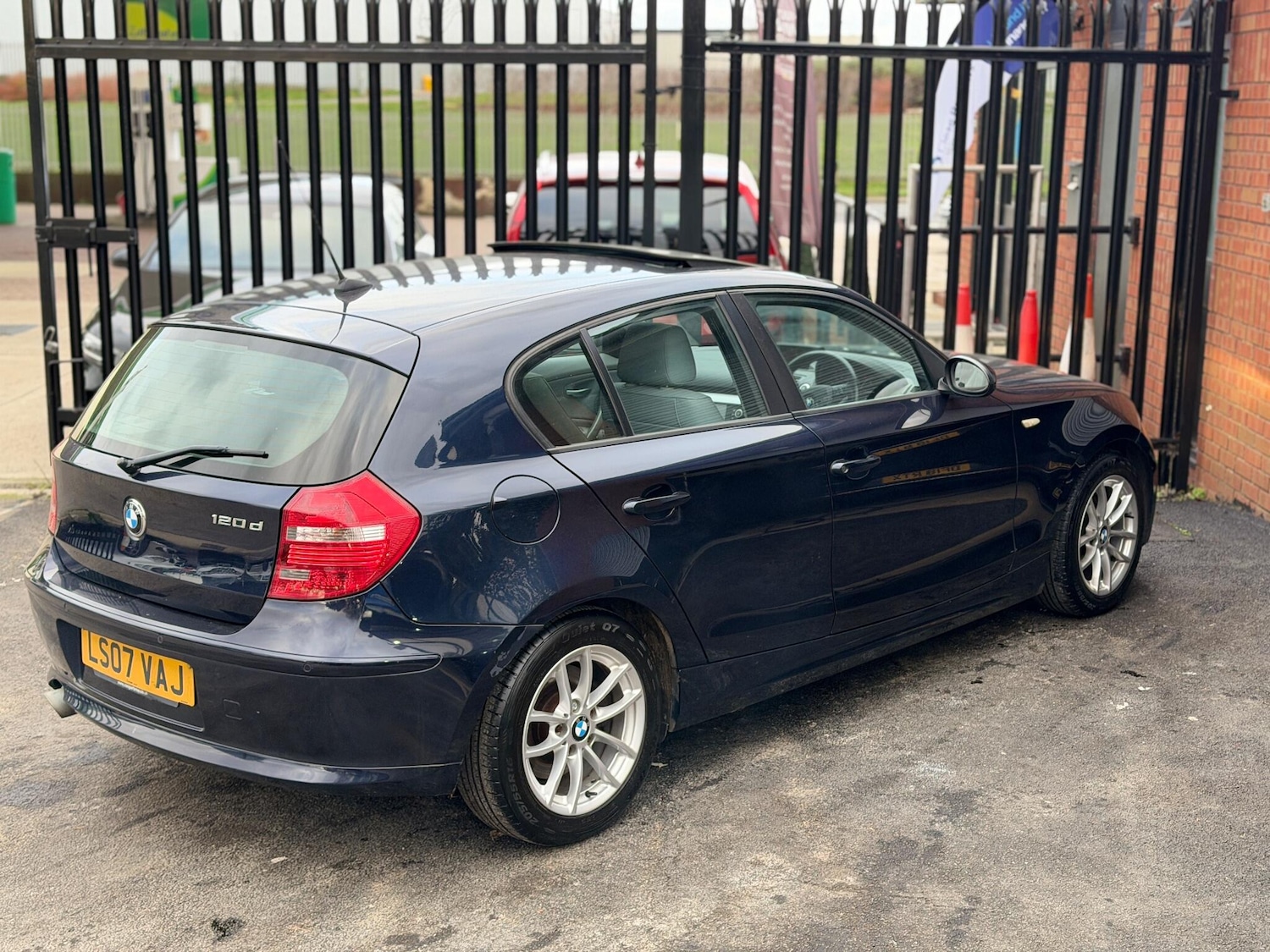 Used BMW 1 Series 2007 for sale - 77157645: Photo 10