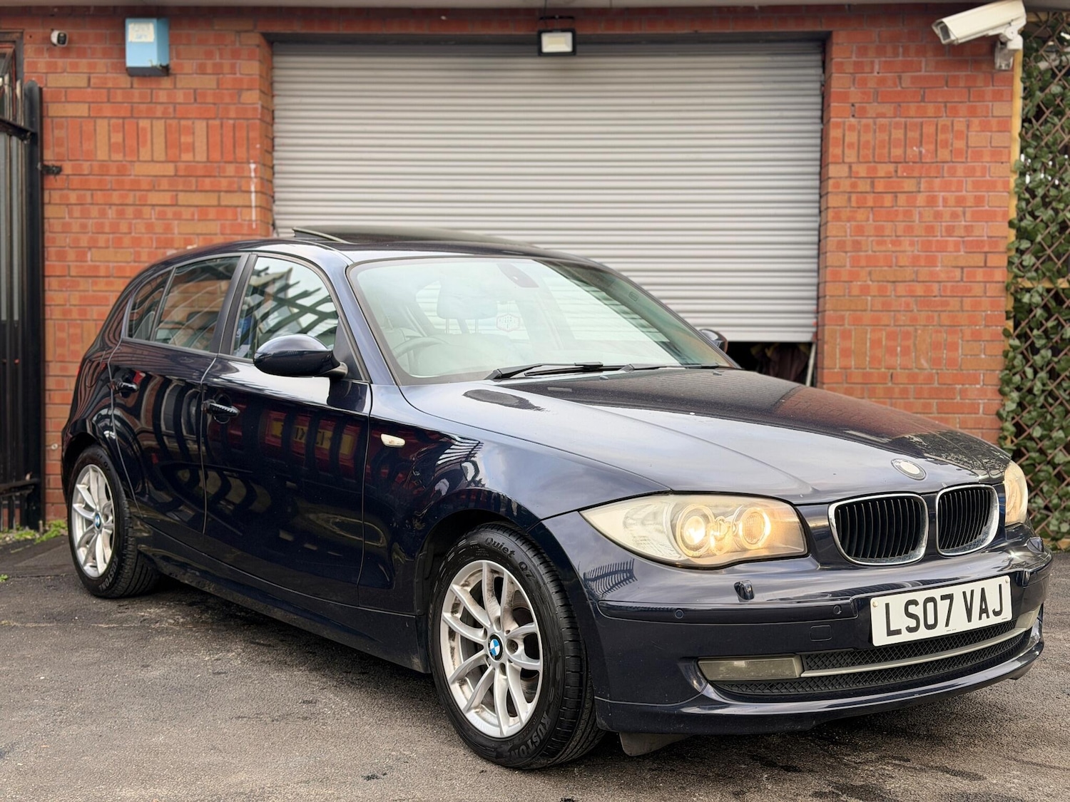 Used BMW 1 Series 2007 for sale - 77157645: Photo 2