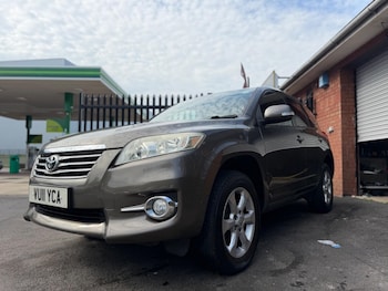 Used Toyota RAV4 2011 for sale - 79108254: Photo
