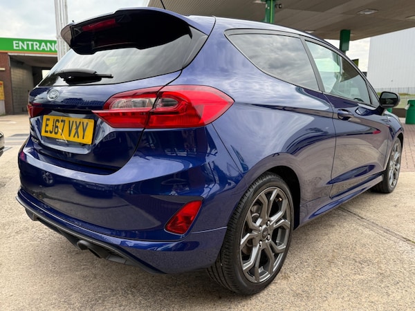Used Ford Fiesta 2017 for sale - 74945362: Photo 16