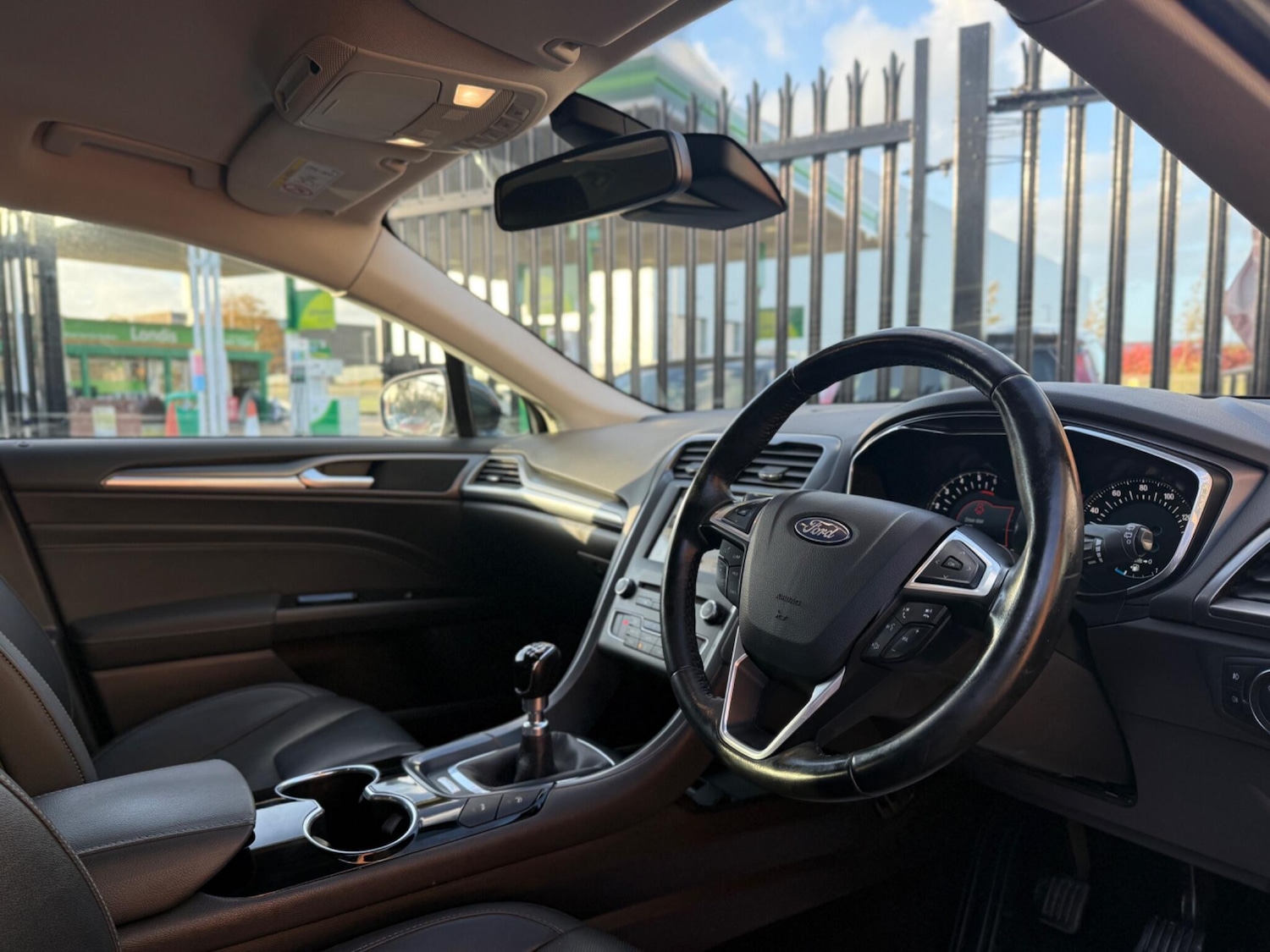 Used Ford Mondeo 2016 for sale - 76398213: Photo 21