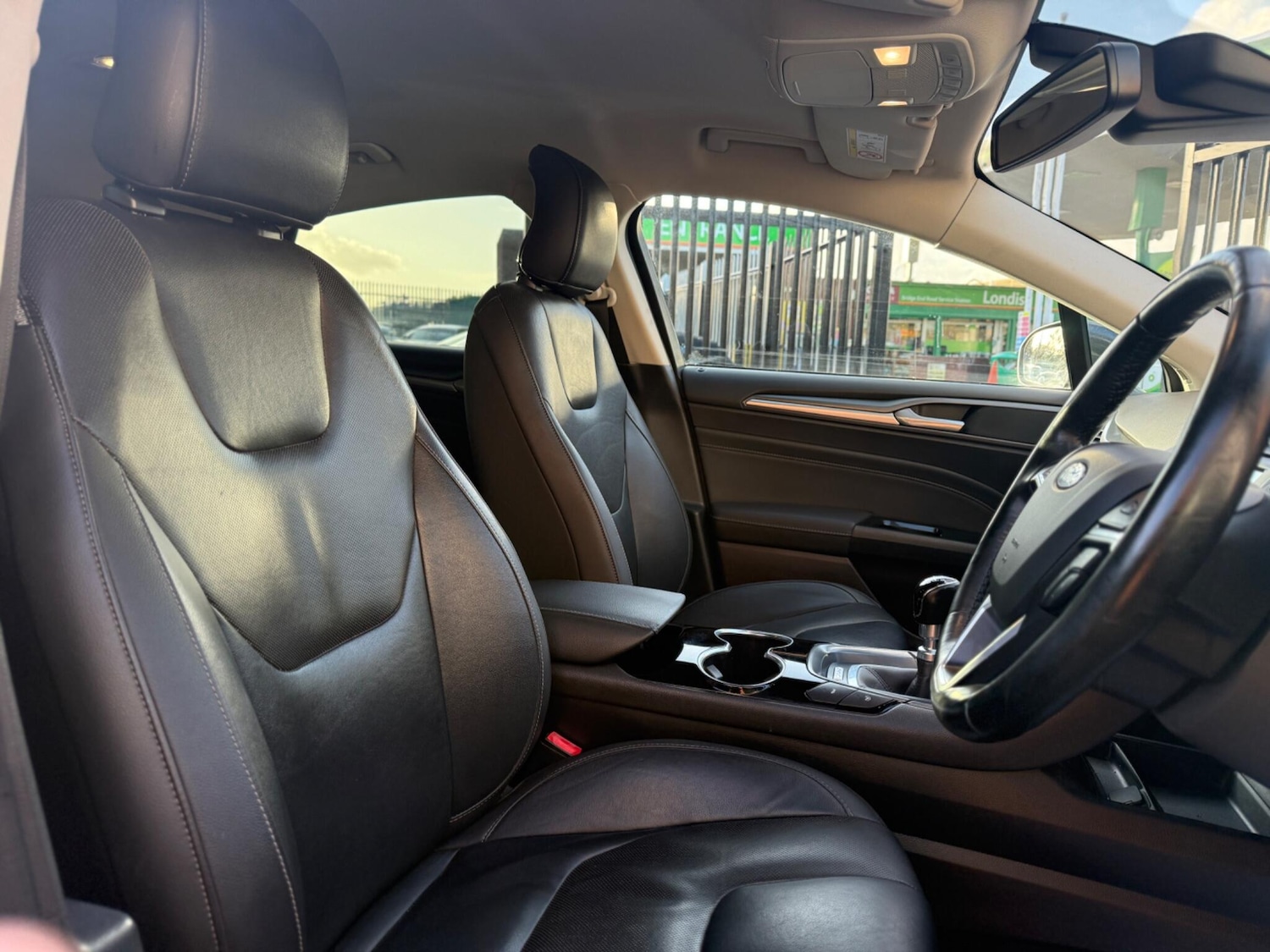 Used Ford Mondeo 2016 for sale - 76398213: Photo 23