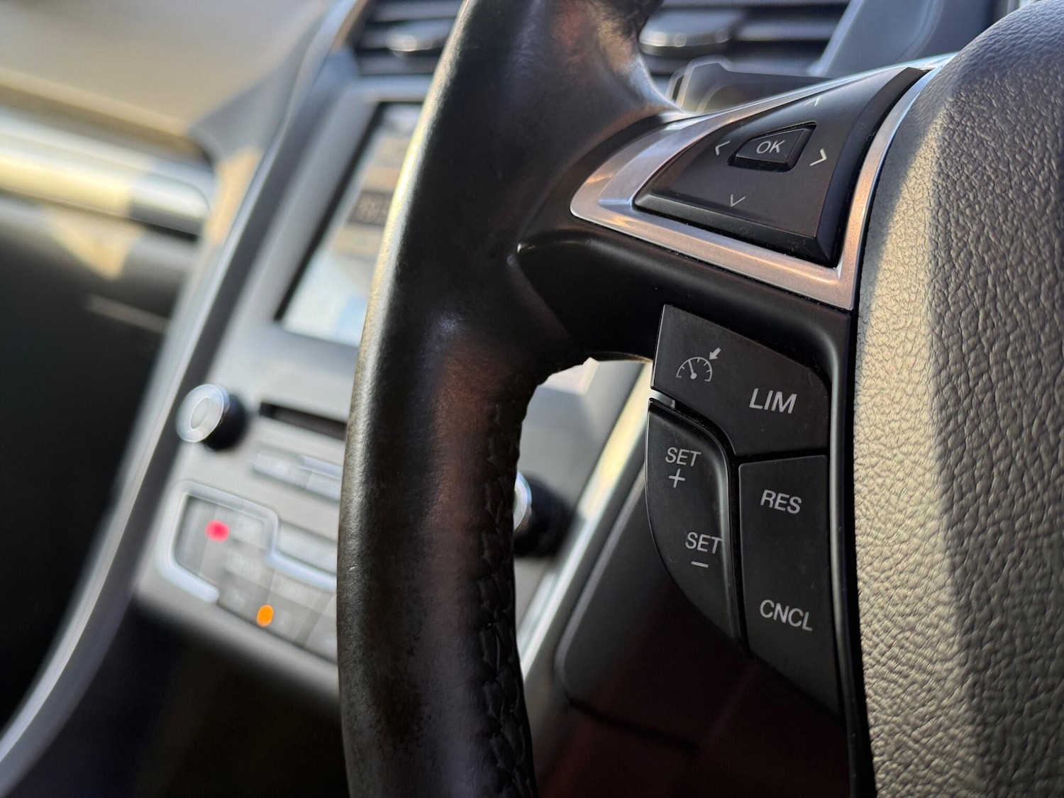 Used Ford Mondeo 2016 for sale - 76398213: Photo 29