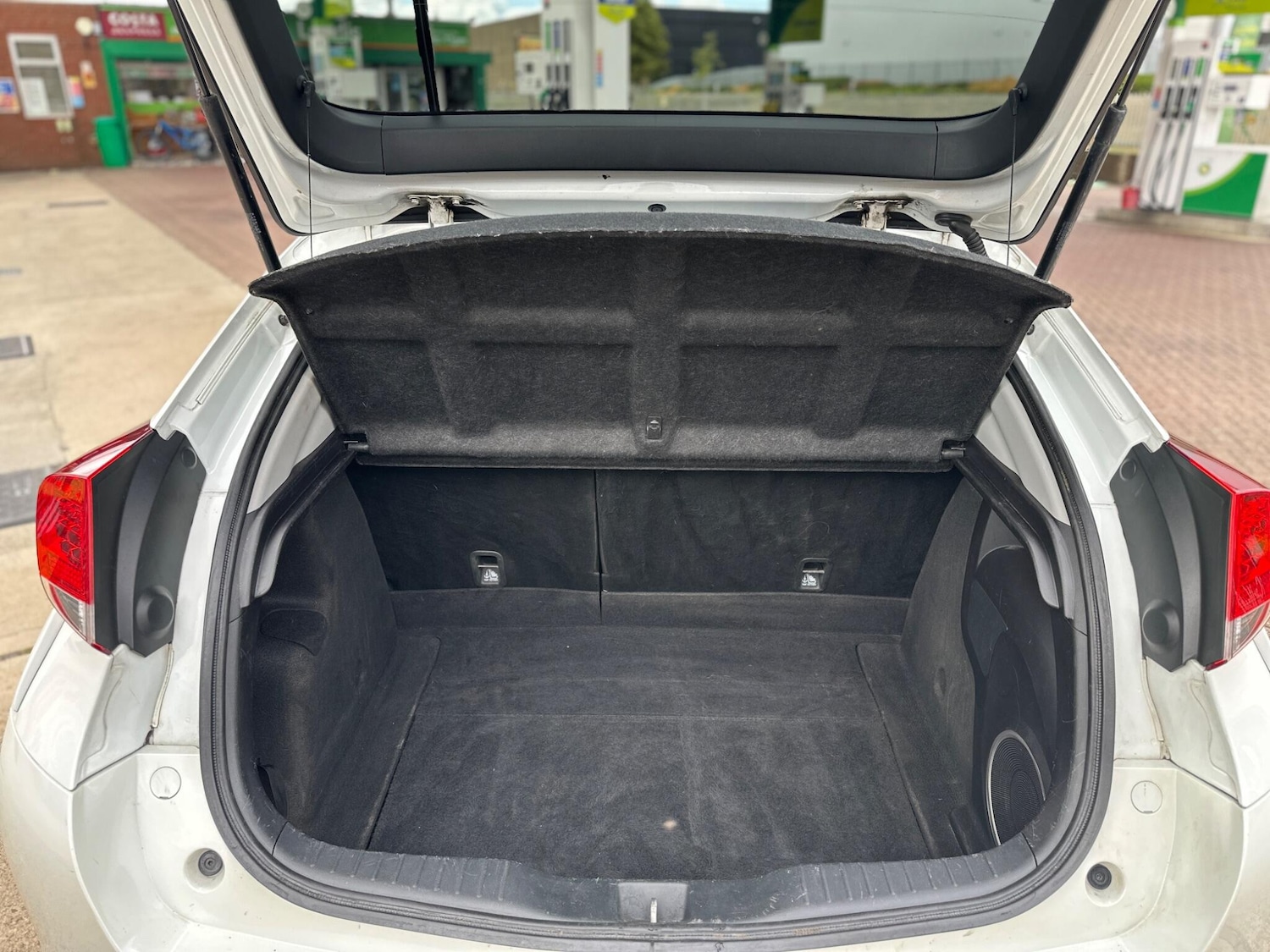 Vehicle 32