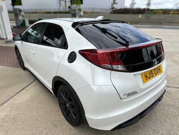 Used Honda Civic 2015 for sale - 75578170: Photo