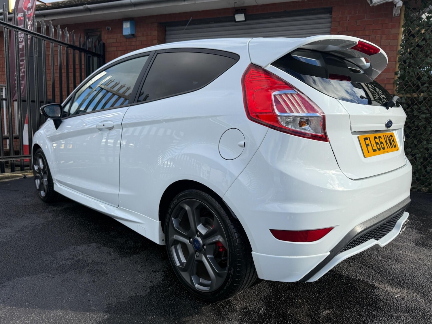 Used Ford Fiesta 2016 for sale - 76307853: Photo 12