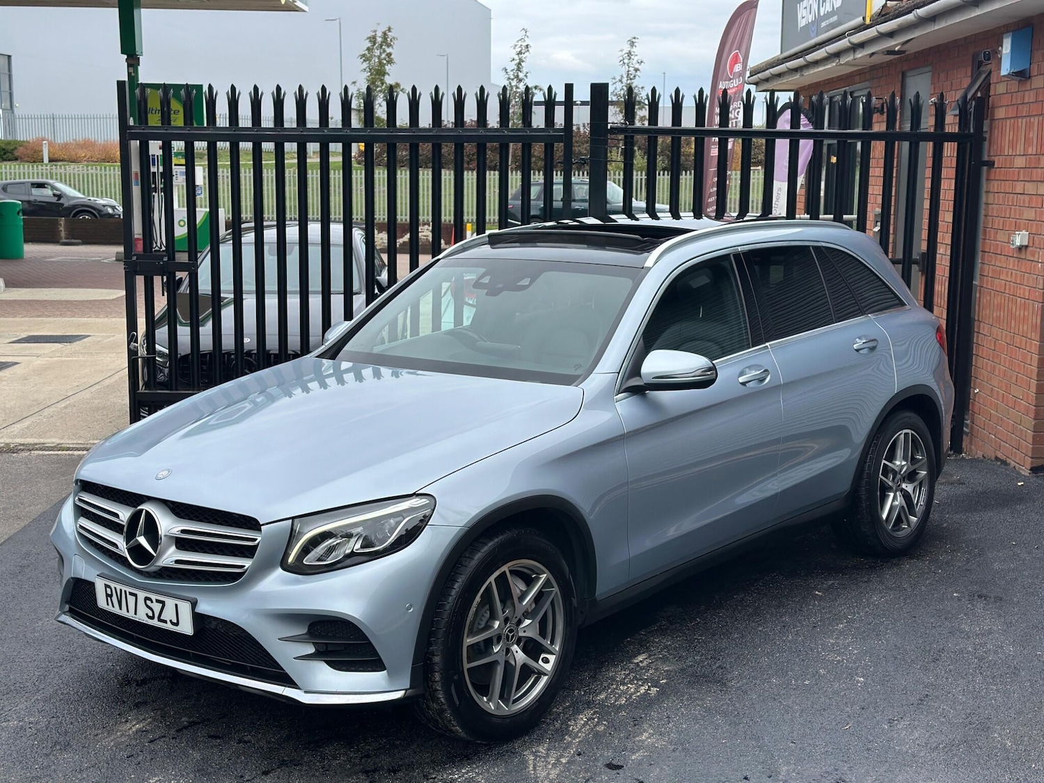 Used Mercedes-Benz GLC 2017 for sale - 78141766: Photo 11
