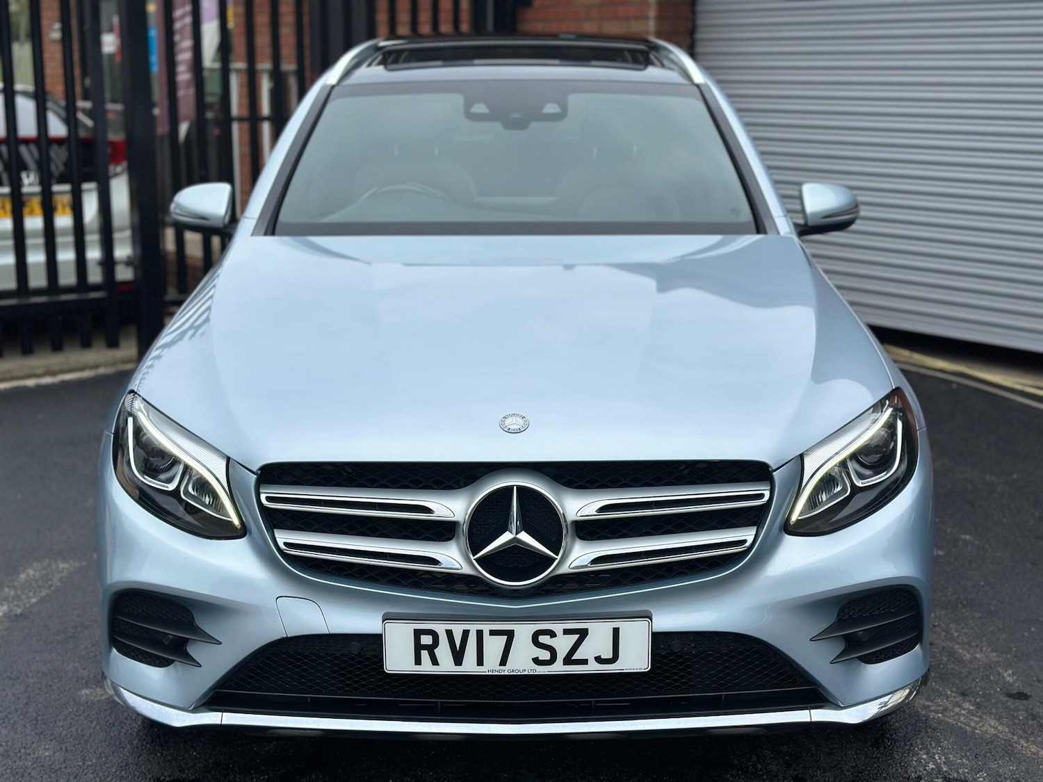 Used Mercedes-Benz GLC 2017 for sale - 78141766: Photo 2